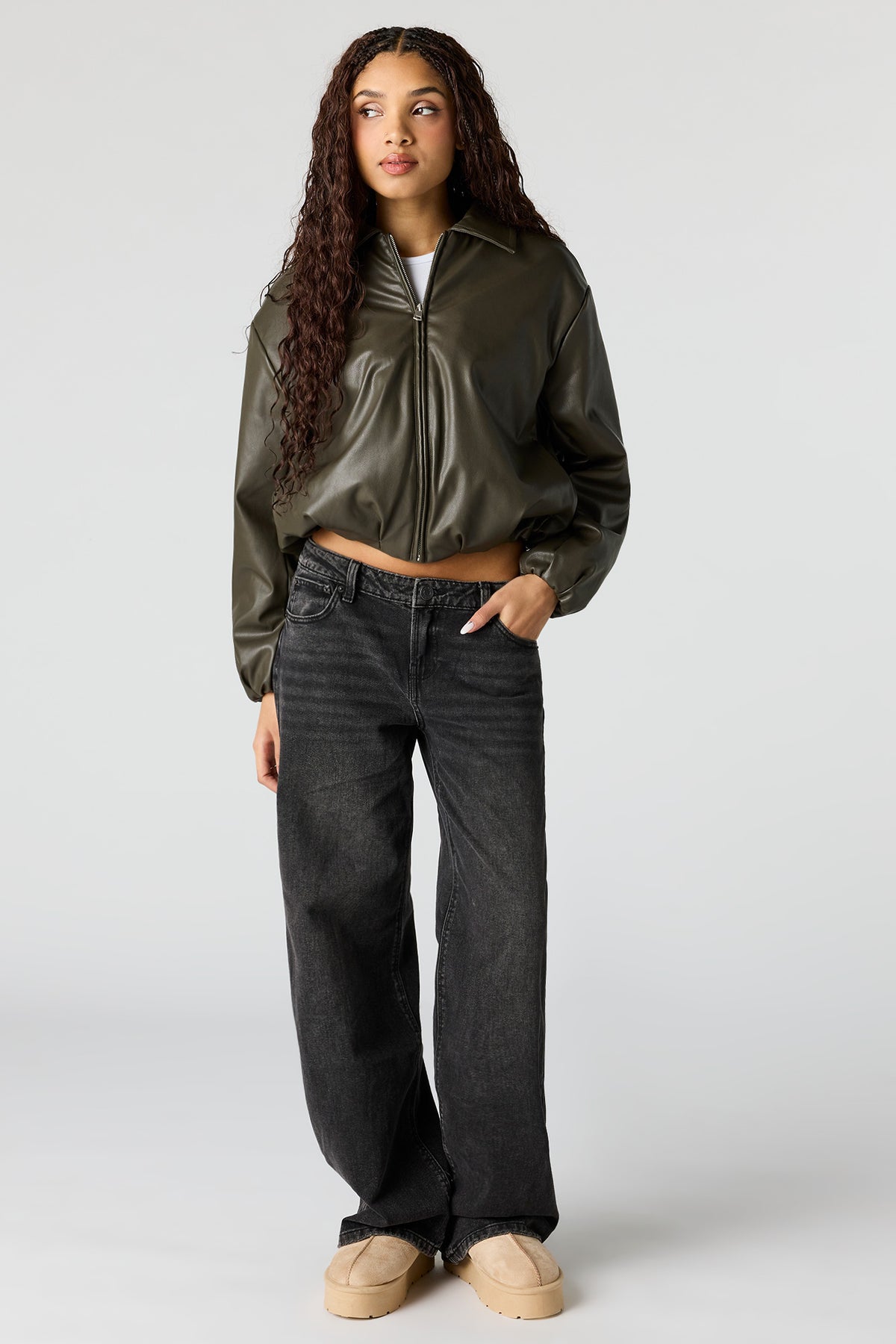 Vue alternative 3. Blouson aviateur en similicuir