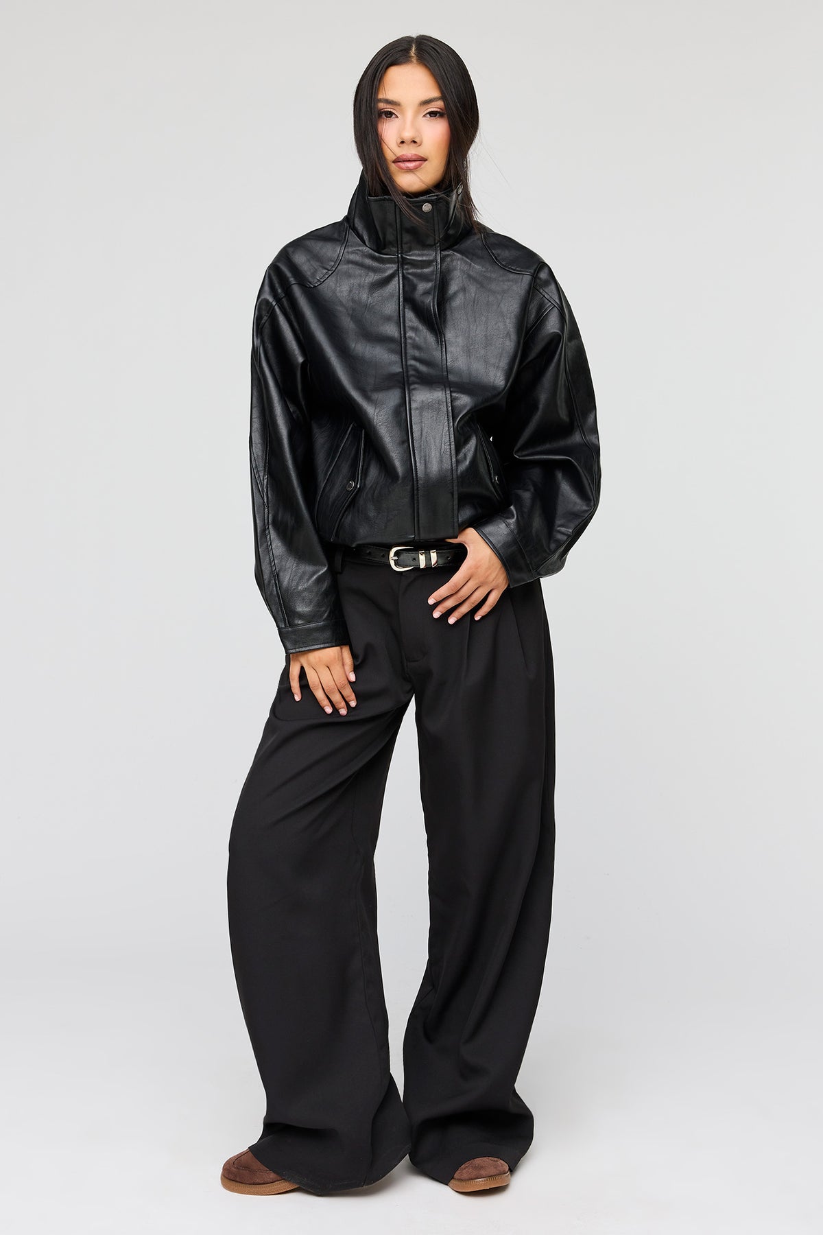 Alt View 3. Faux Leather Oversized Bomber Jacket - Black