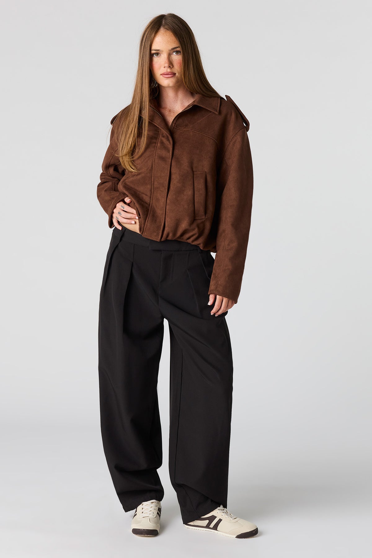 Vue alternative 3. Blouson aviateur en similisuède