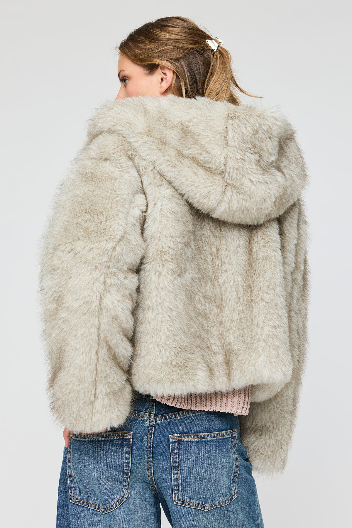 Alt View 2. Faux Fur Hooded Jacket - Oatmeal