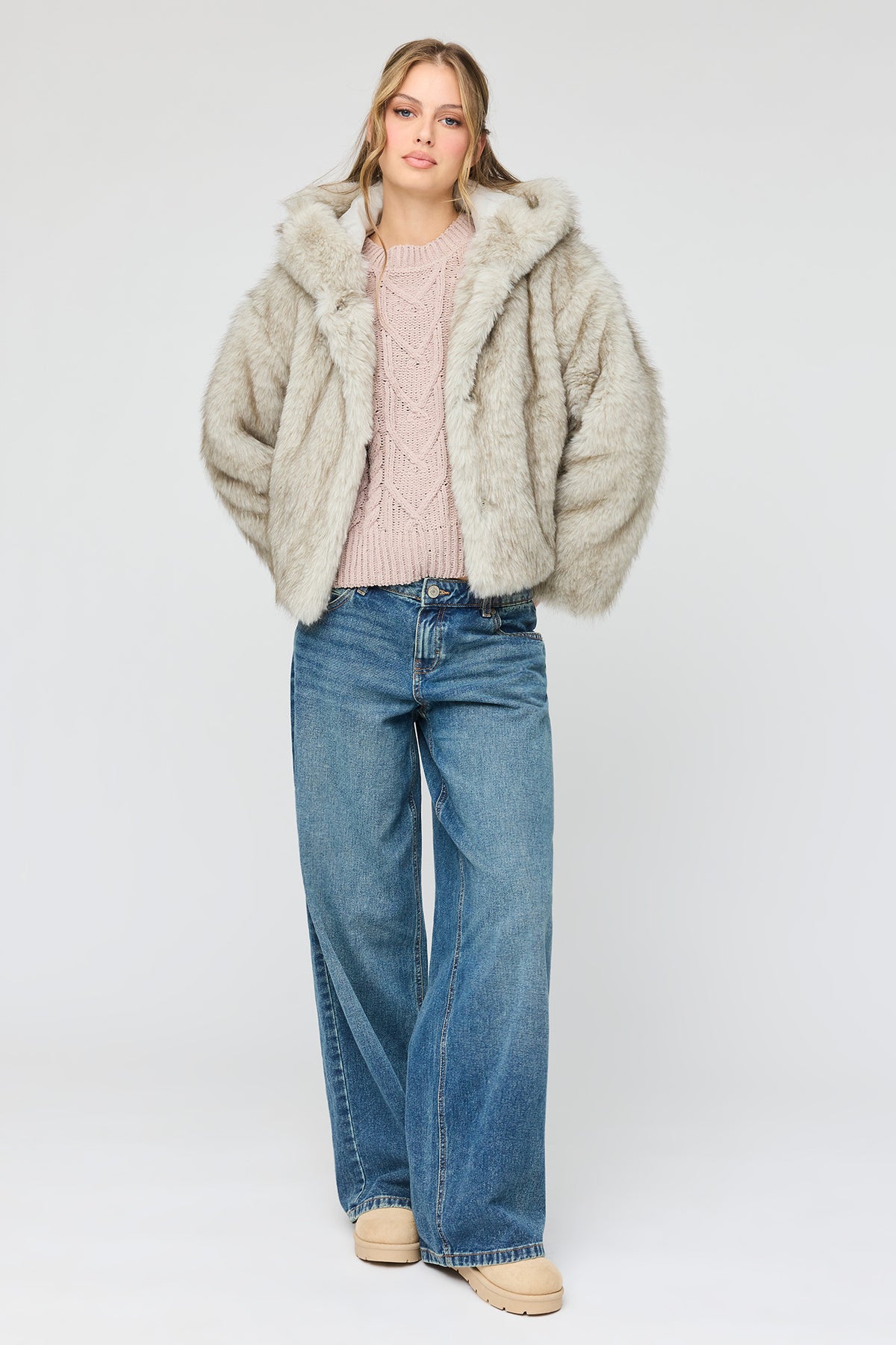 Alt View 3. Faux Fur Hooded Jacket - Oatmeal