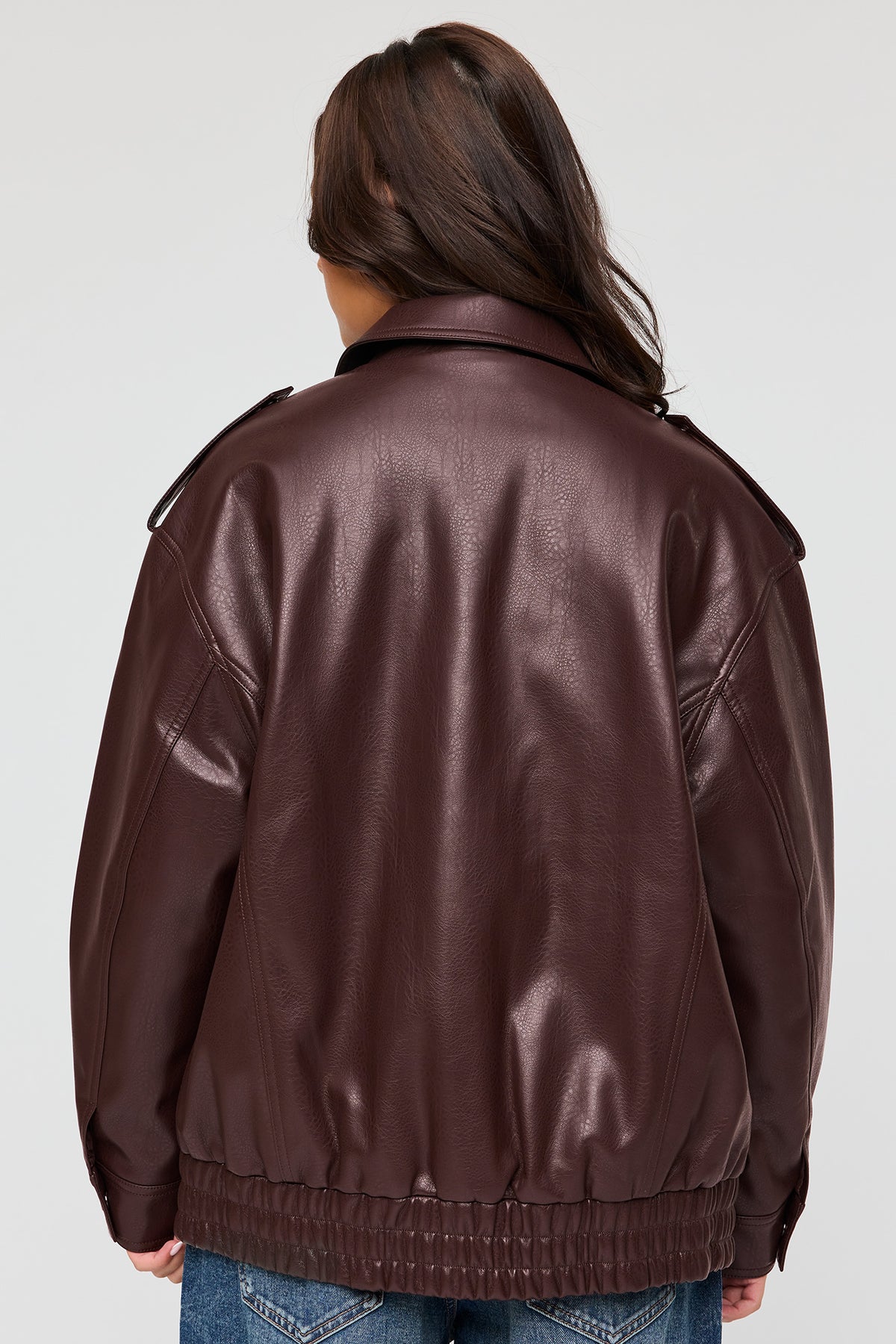 Alt View 2. Oversized Faux Leather Jacket - Burgundy