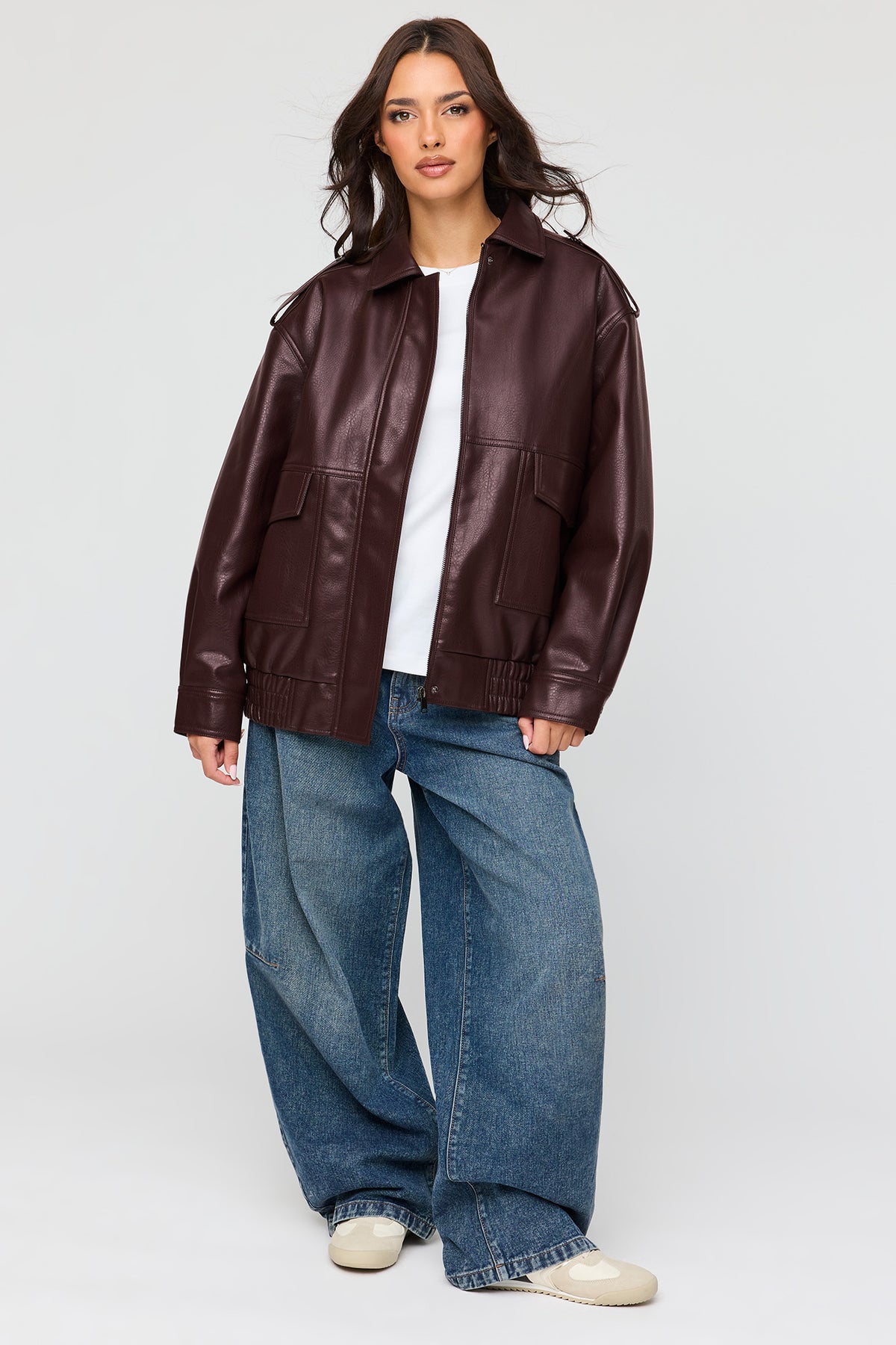 Alt View 3. Oversized Faux Leather Jacket - Burgundy