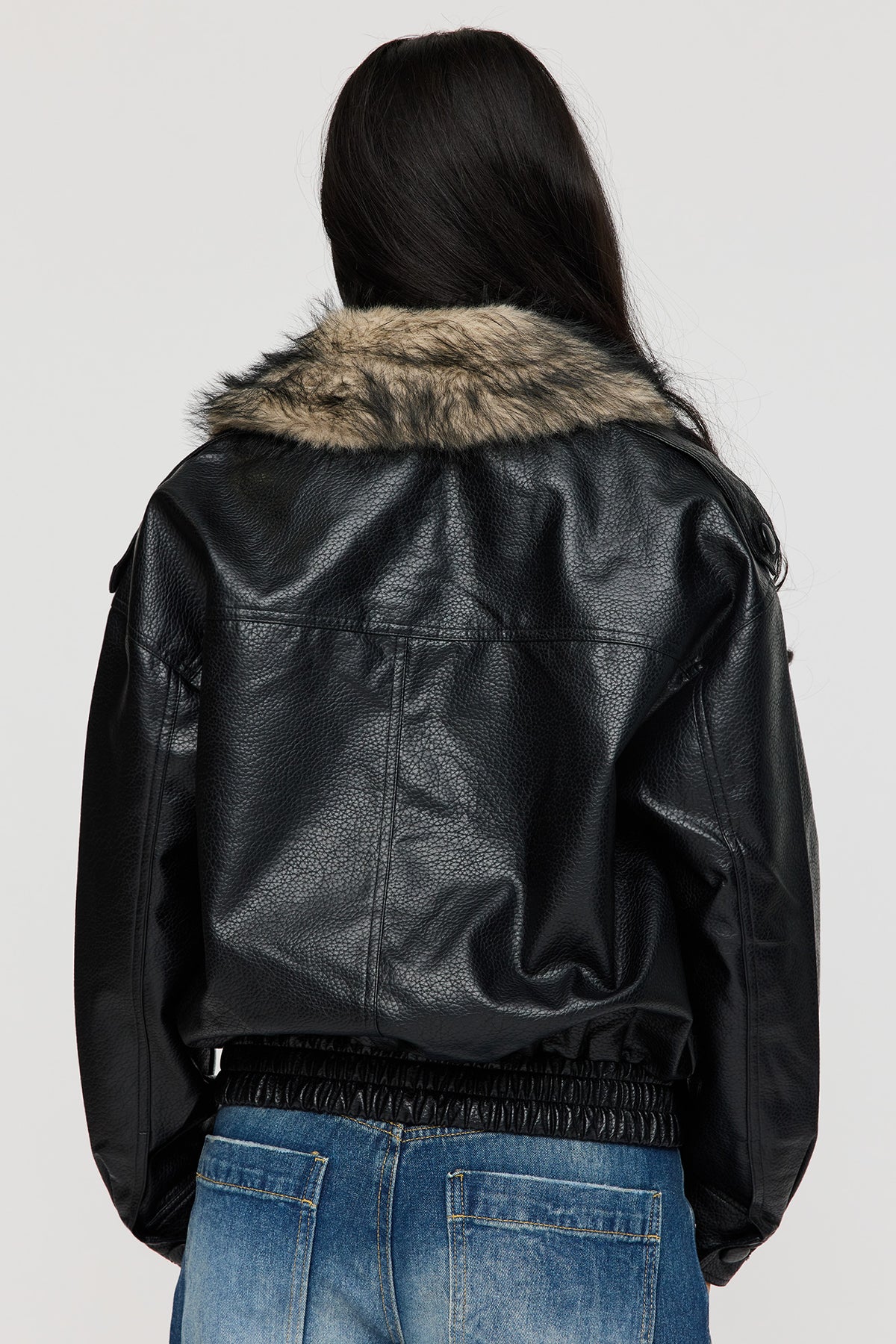 Alt View 2. Oversized Faux Leather Collared Jacket - Black