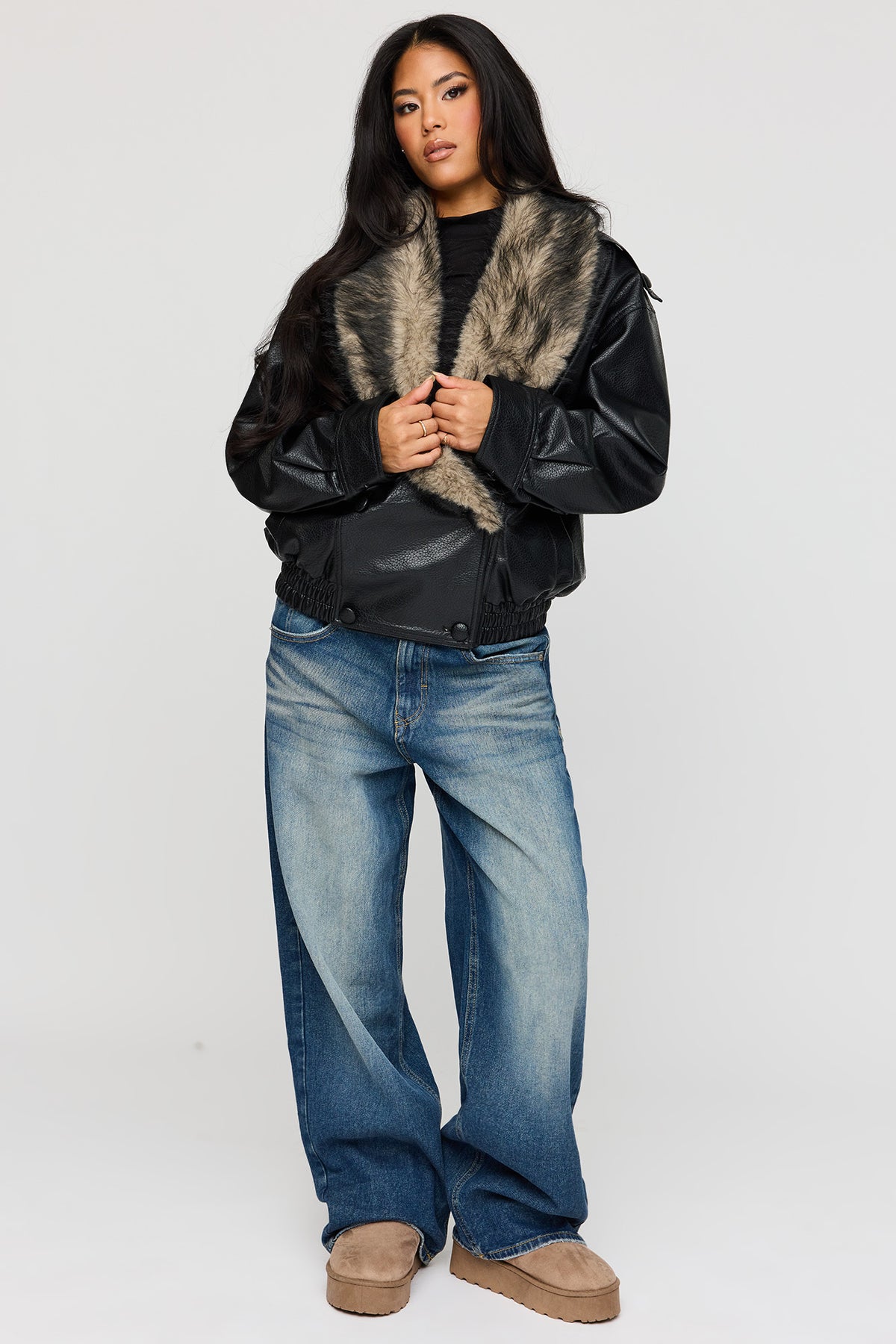 Alt View 3. Oversized Faux Leather Collared Jacket - Black