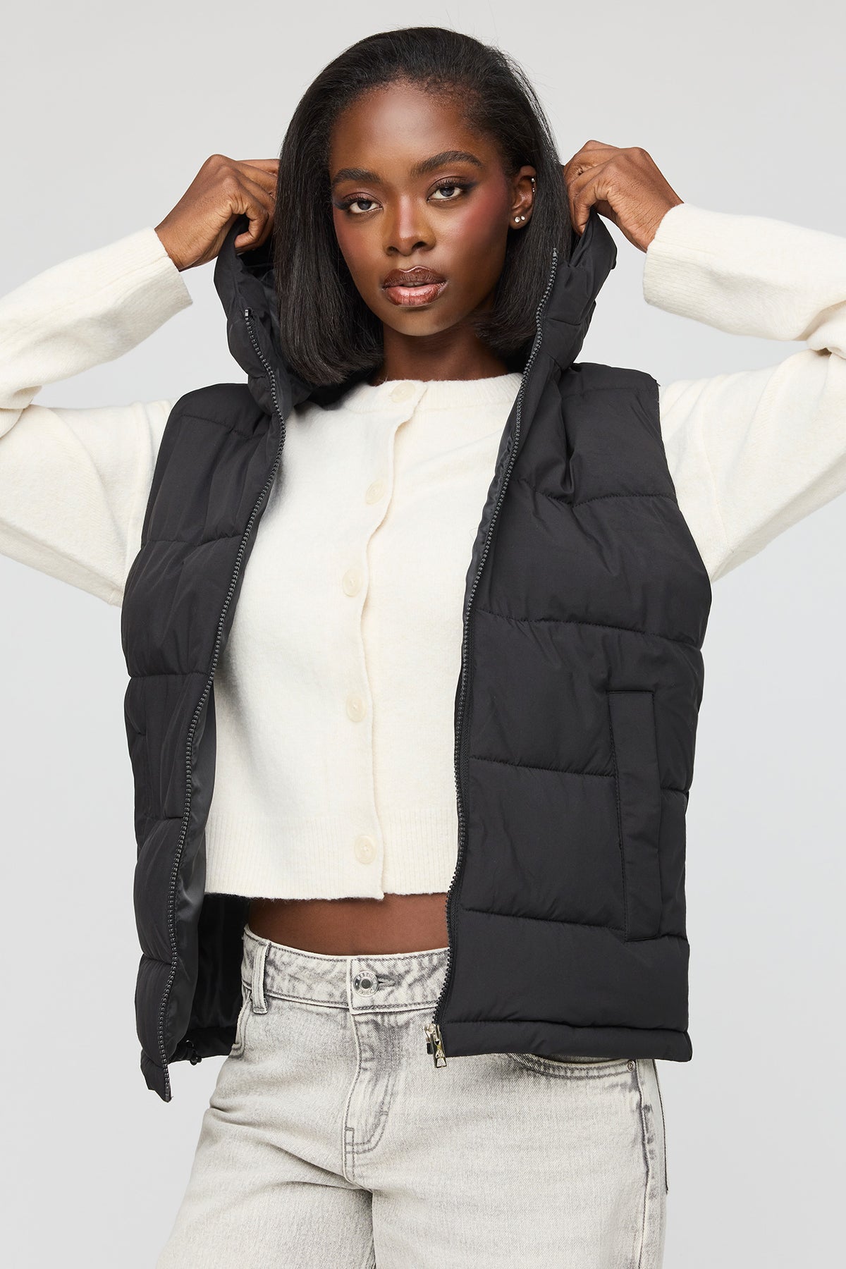 Hooded Puffer Vest - Black