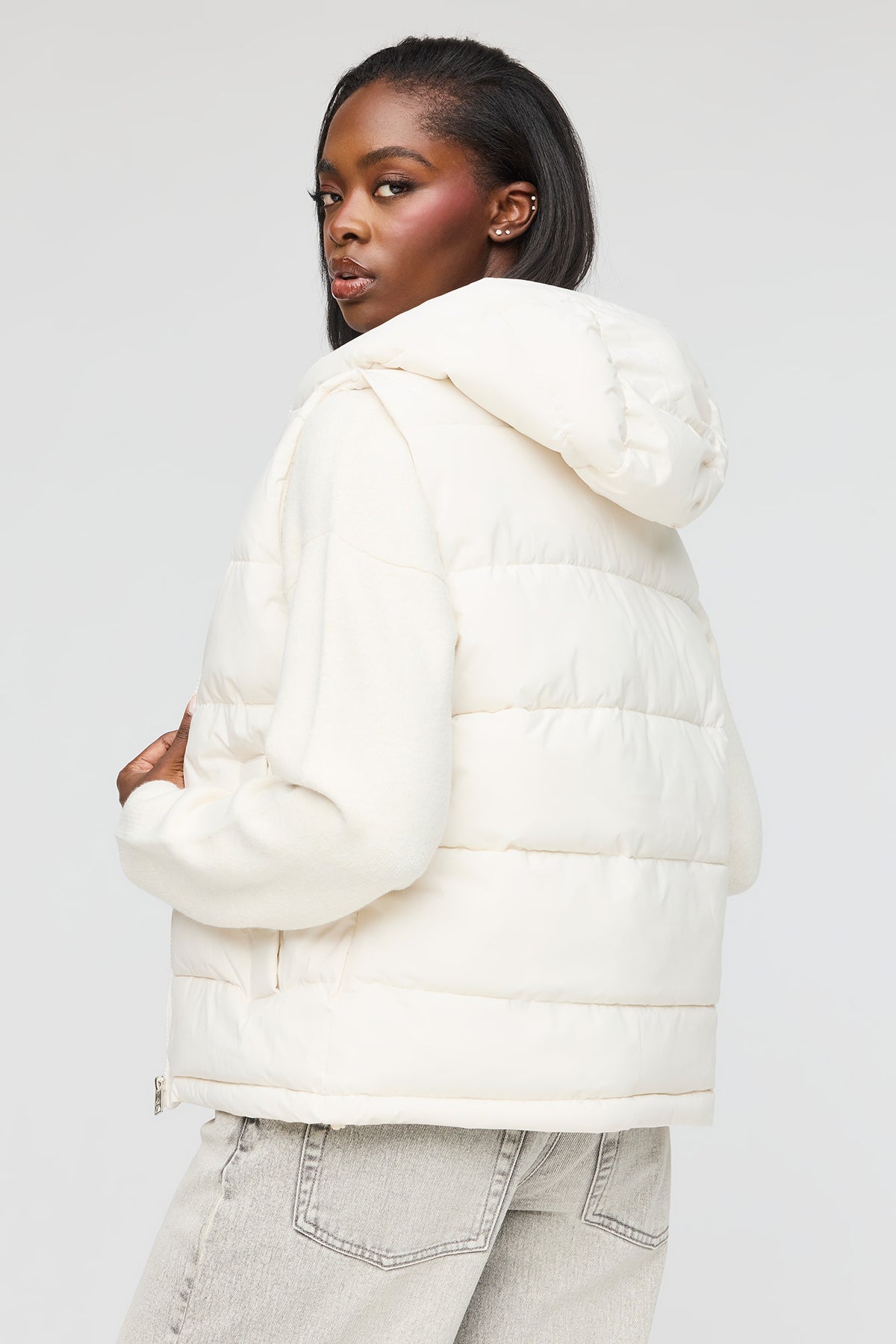 Alt View 2. Hooded Puffer Vest - Off White