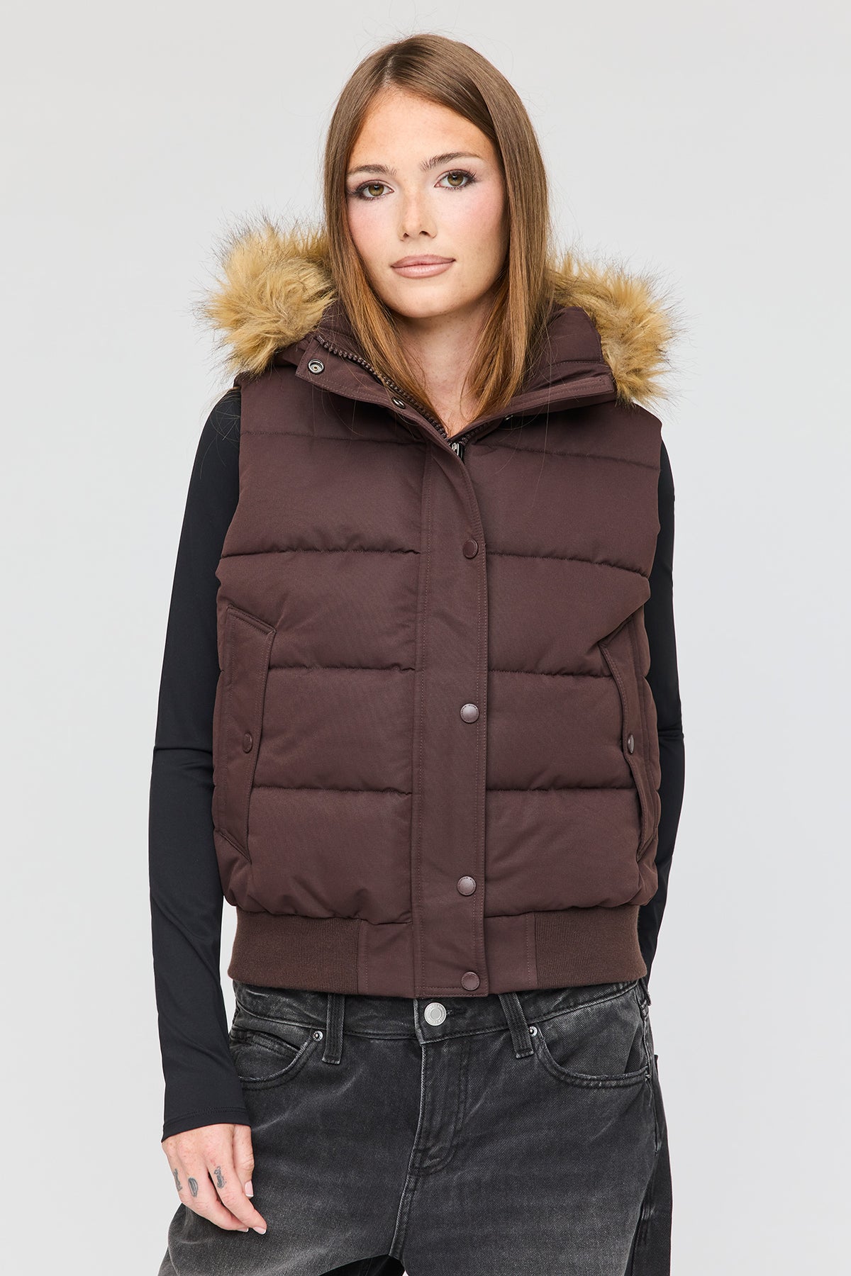 Veste bouffante avec liséré de similifourrure
