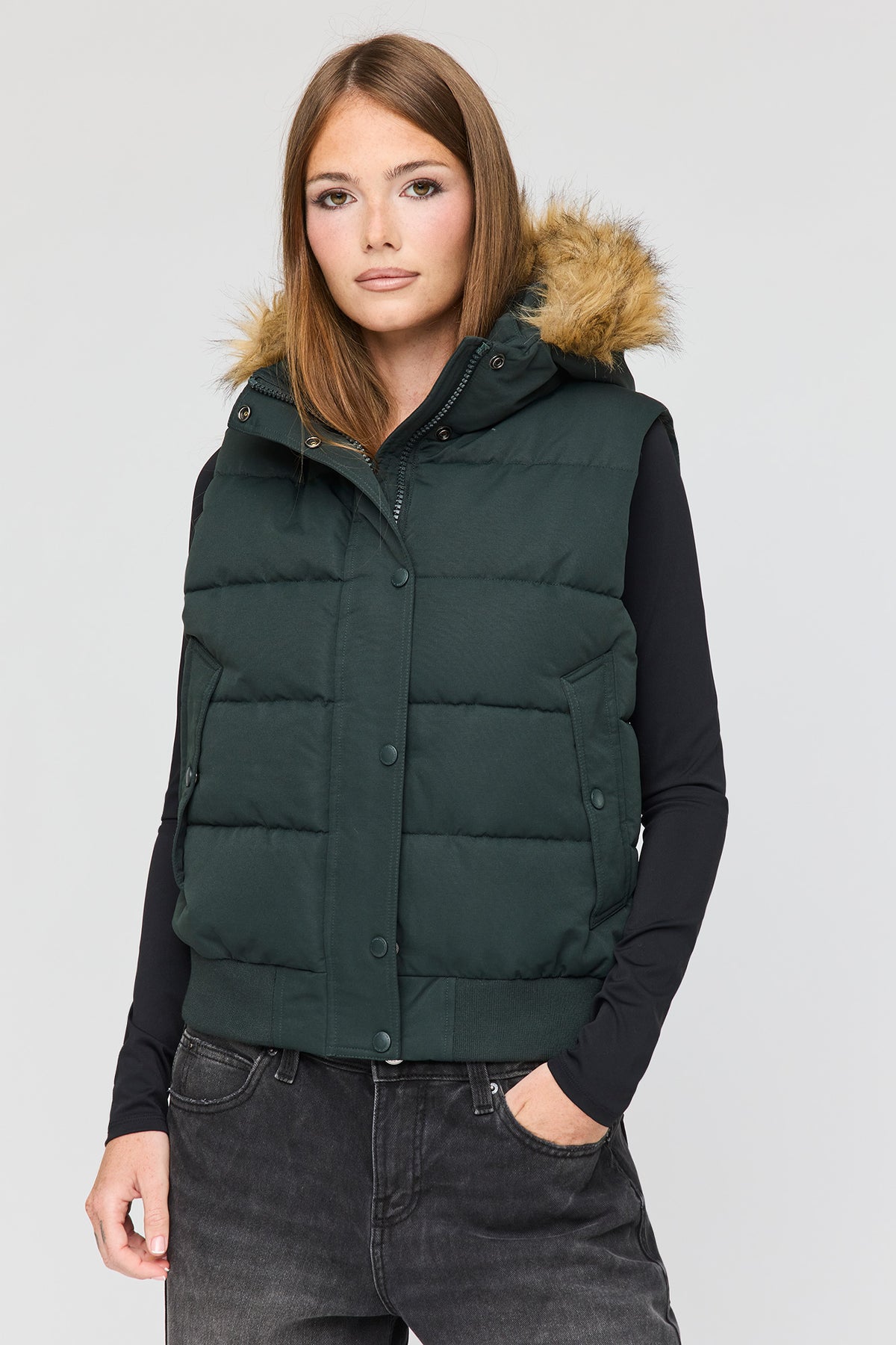 Veste bouffante avec liséré de similifourrure