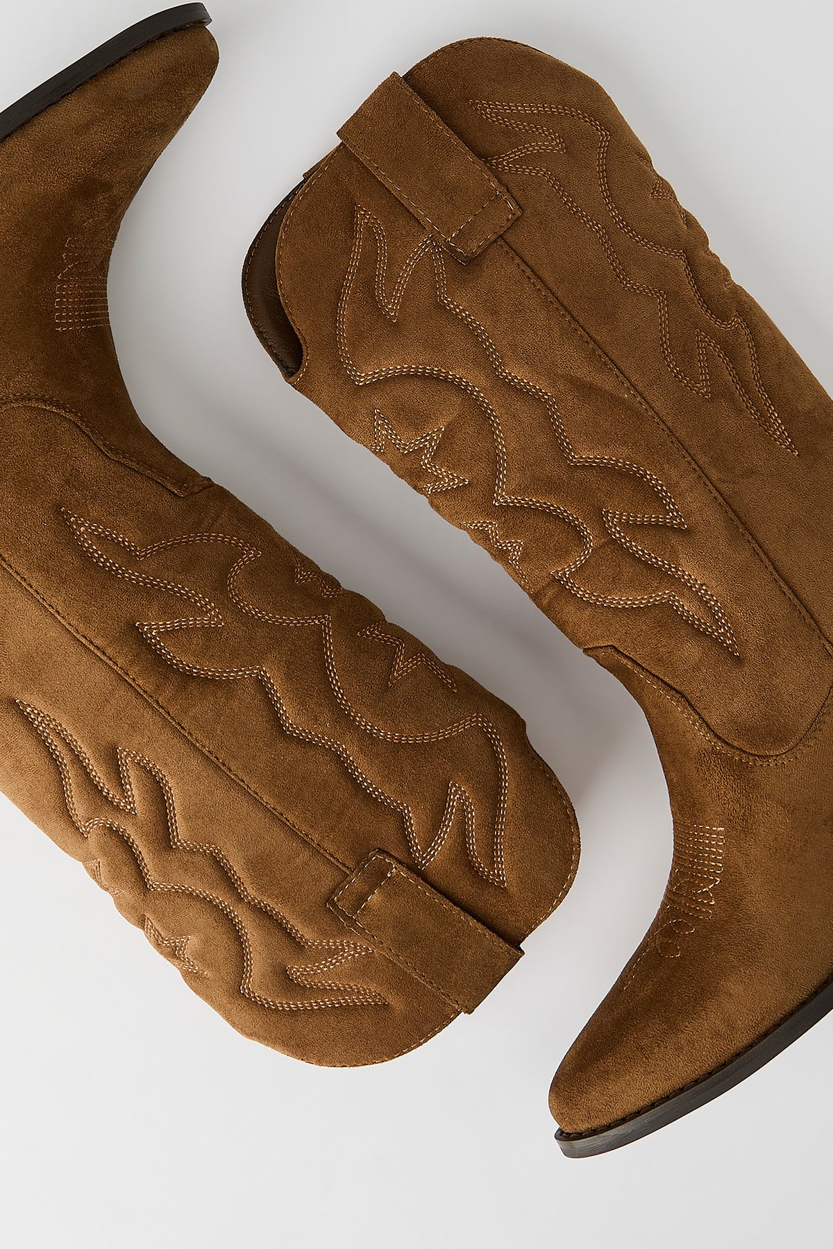 Alt View 3. Mid Calf Cowboy Boot - Natural