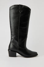 Bottes de cowboy au genou