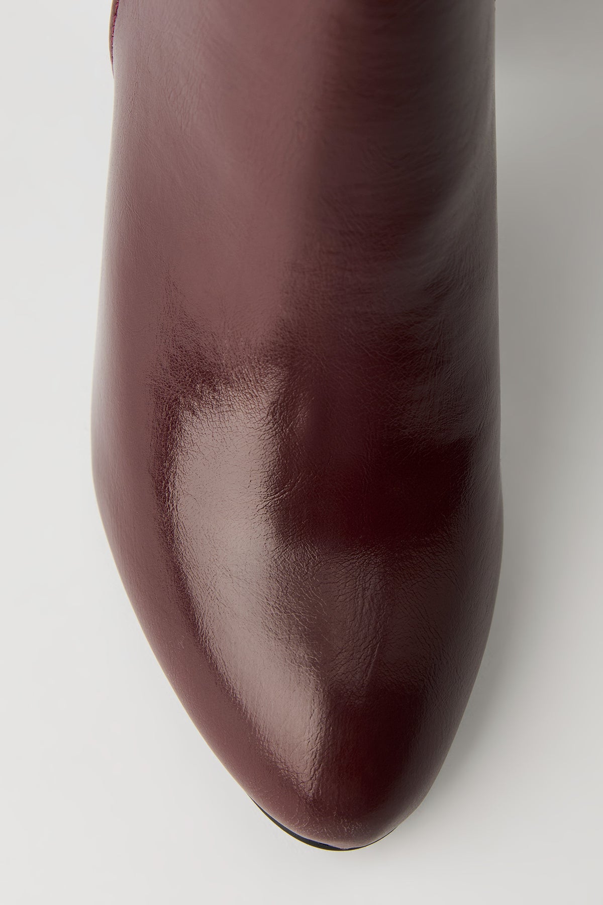 Vue alternative 4. Bottes au genou à talons hauts en similicuir