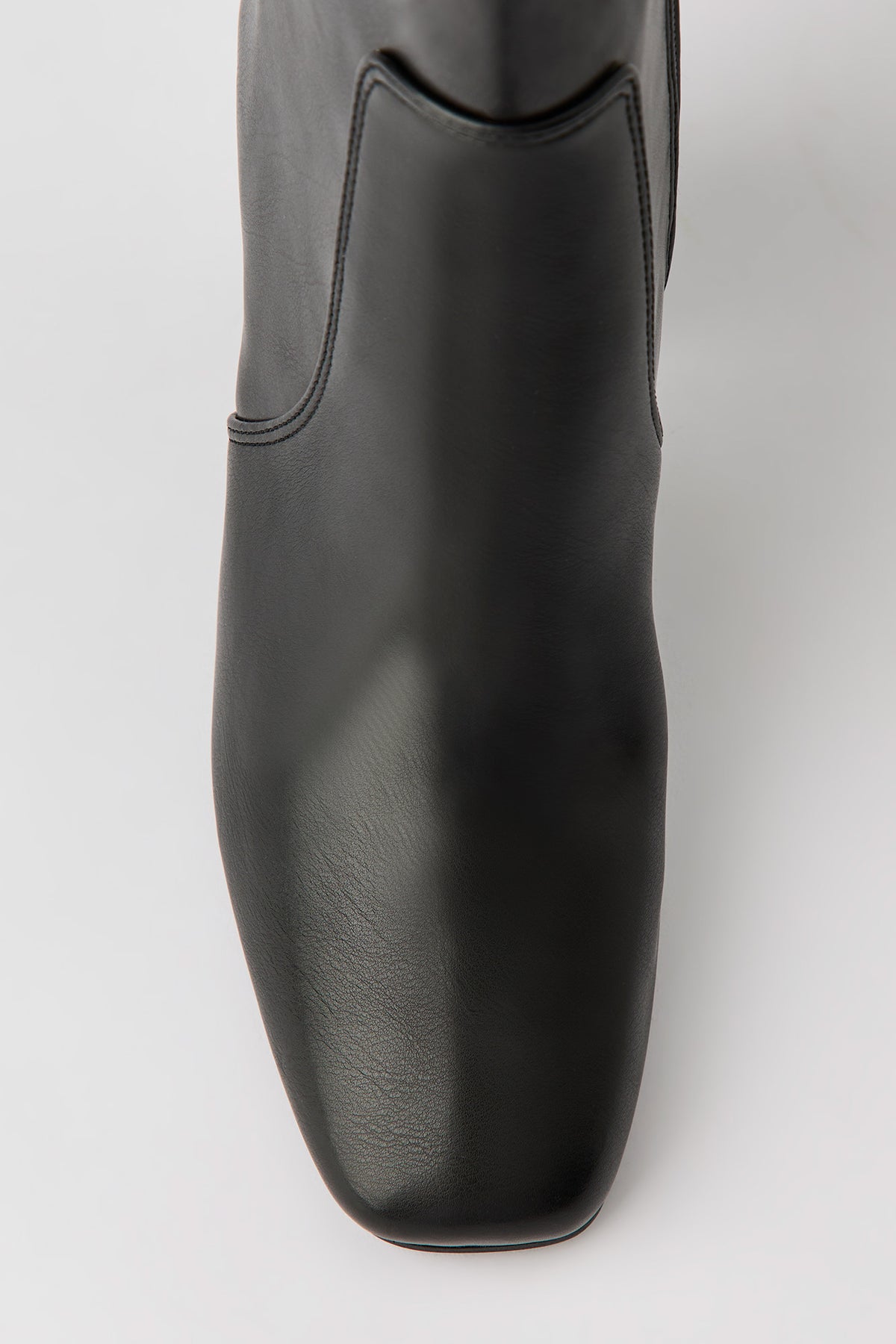 Vue alternative 4. Bottes au genou à talon bloc en similicuir