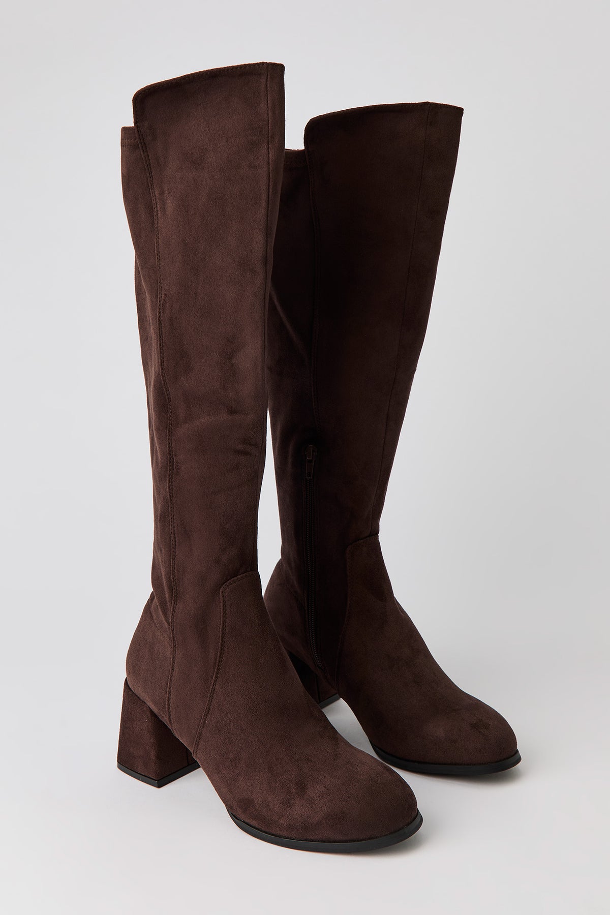 Vue alternative 2. Bottes au genou à talons blocs en similisuède