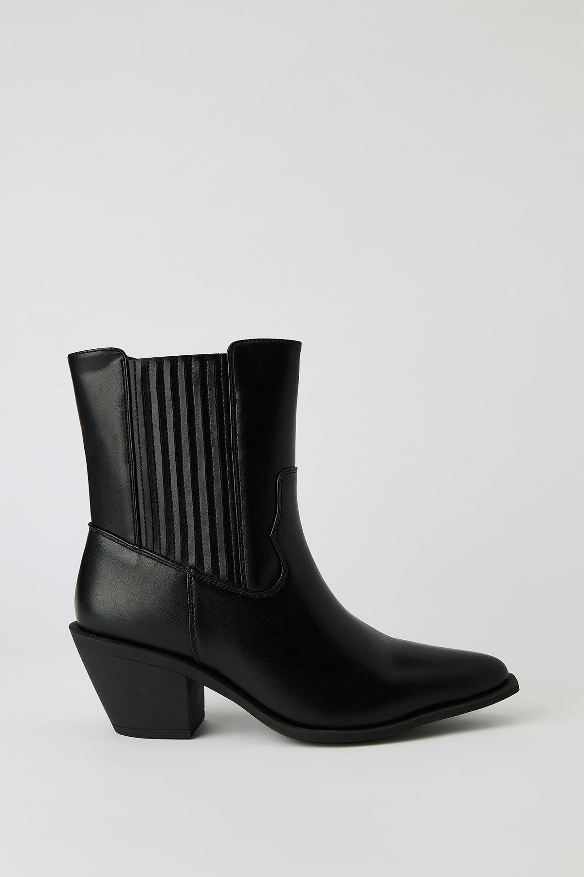 Western Heeled Boot - Black
