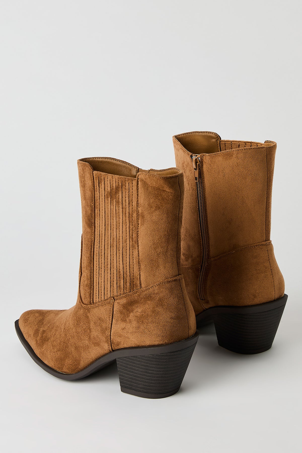 Vue alternative 4. Bottes Western à talons hauts