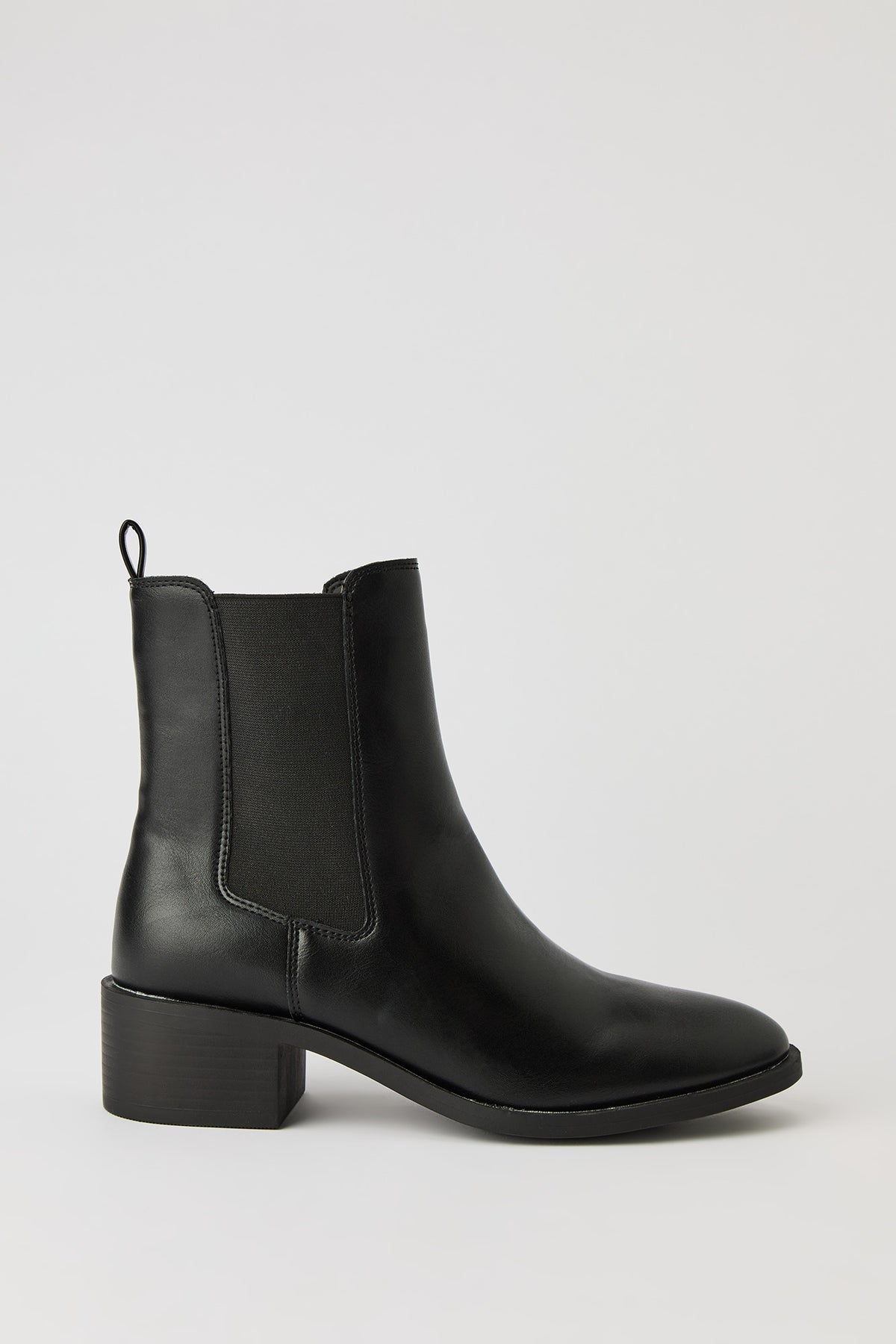 Chelsea Boots - Black