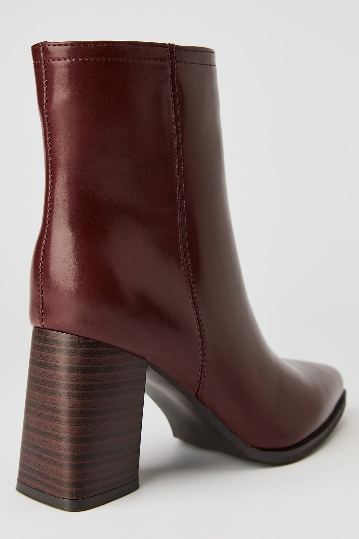 Alt View 4. Faux Leather Pointed Toe Block Heels - Burgundy