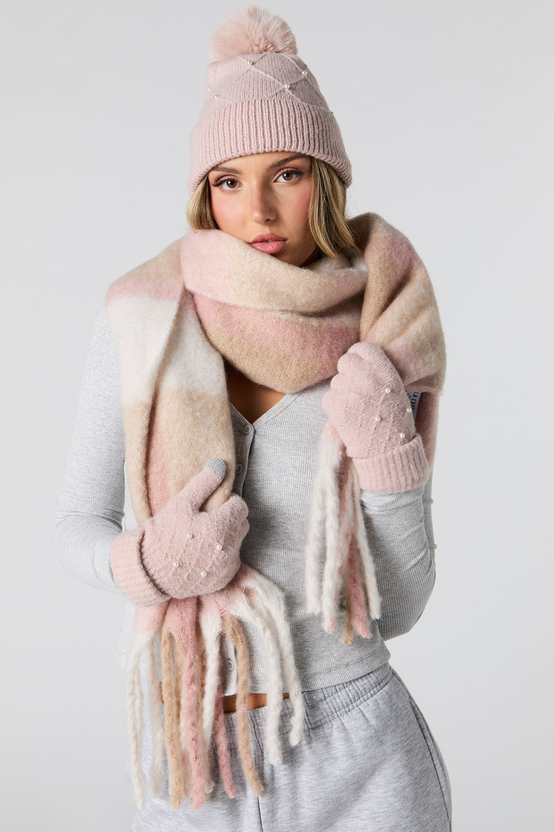 Plaid Bouclé Scarf