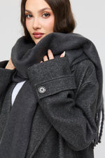 Gris noir