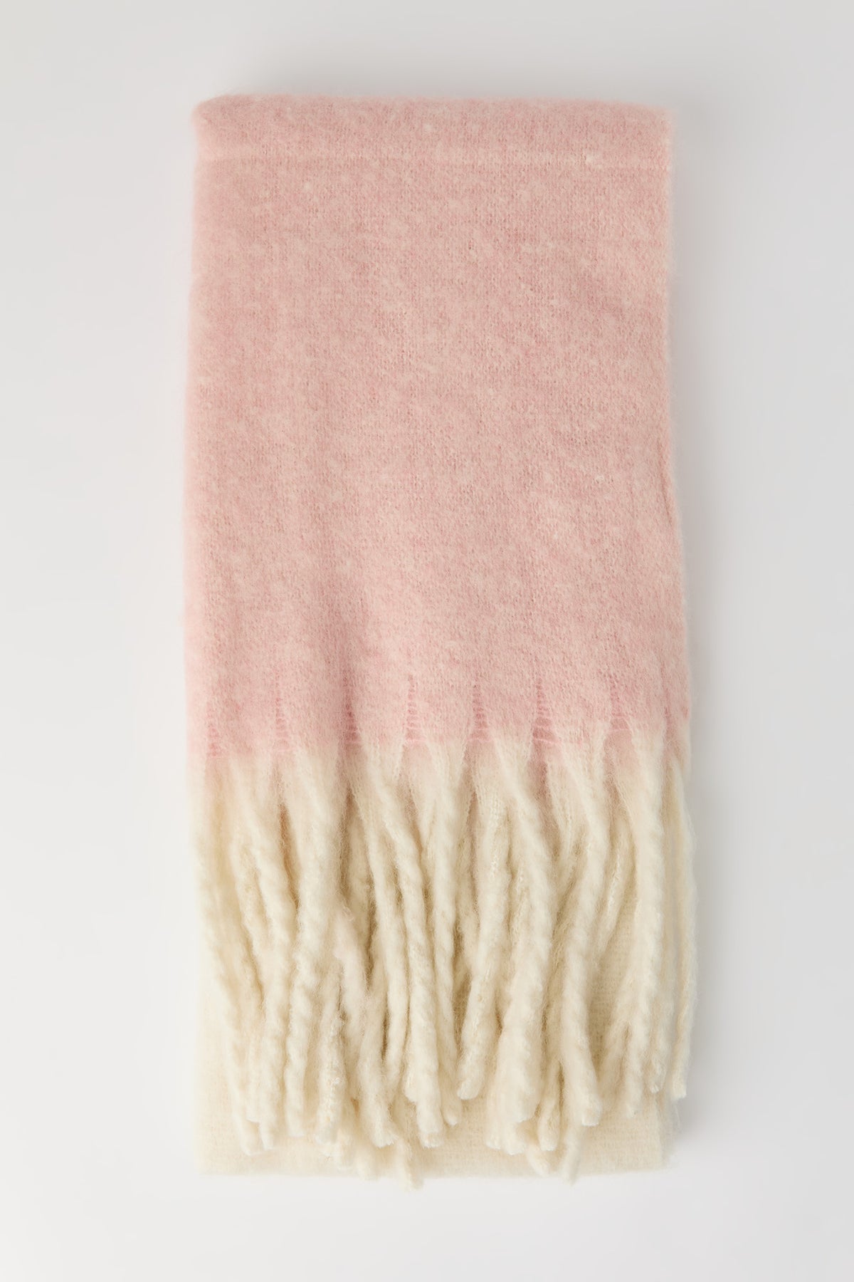 Alt View 2. Ombre Knit Scarf - Pink