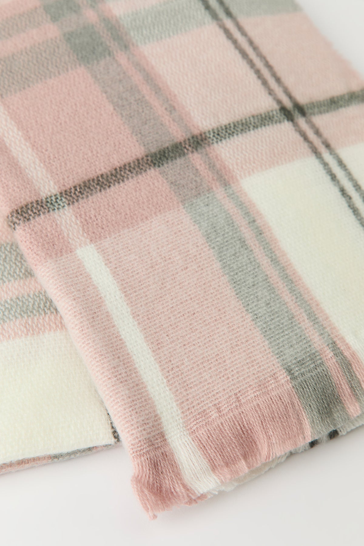 Alt View 2. Soft Plaid Scarf - Pink