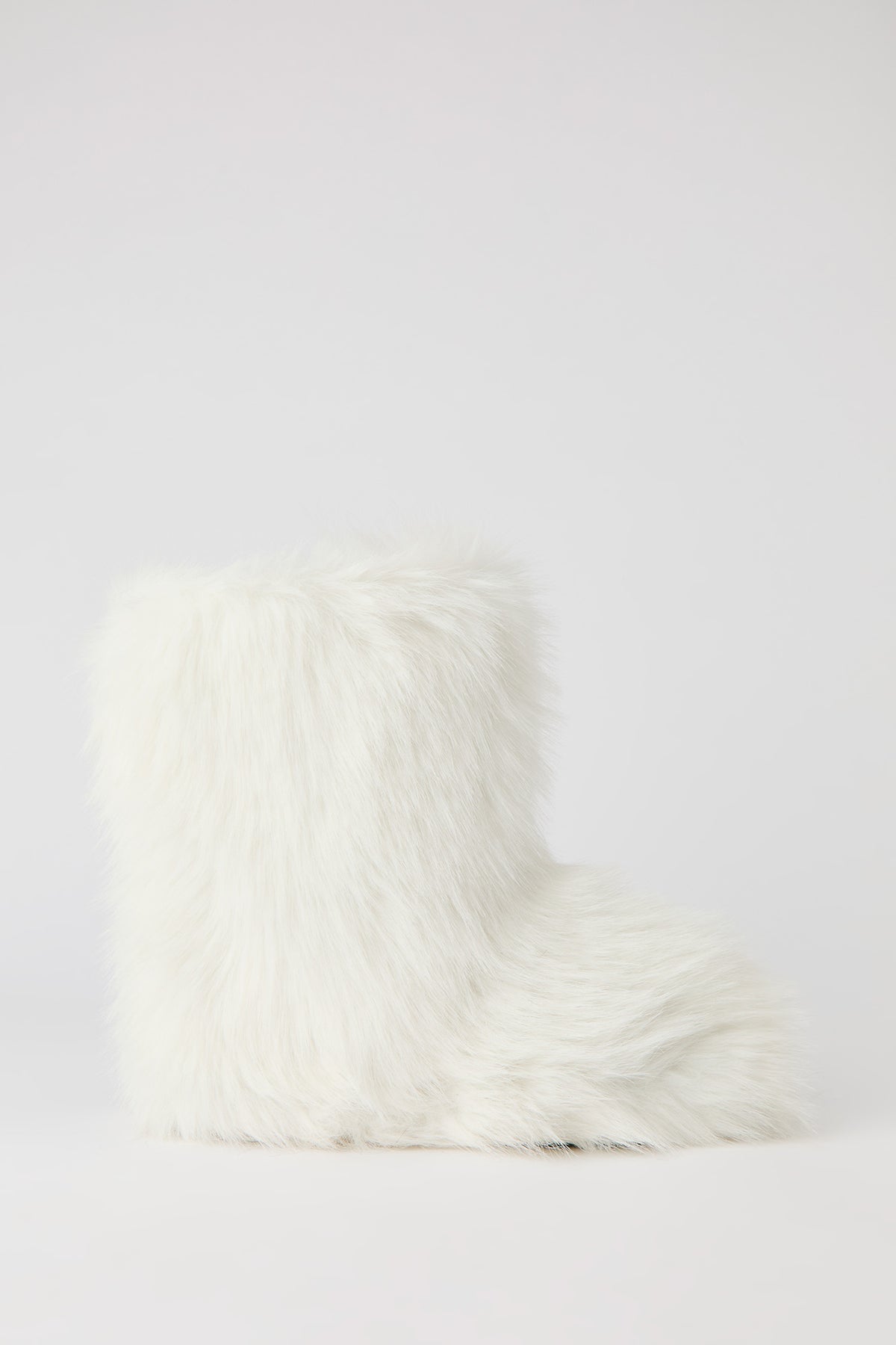 Bottes en similifourrure