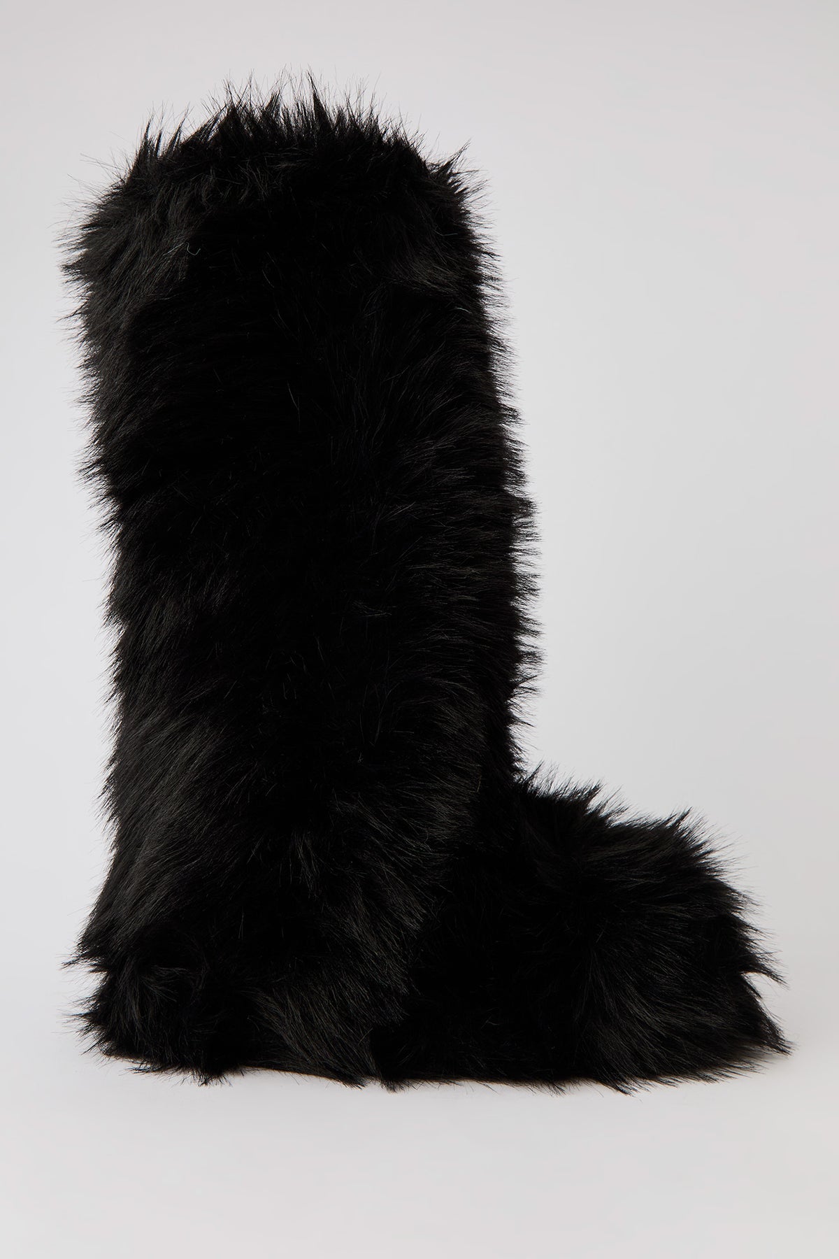 Bottes au genou en similifourrure pelucheuse