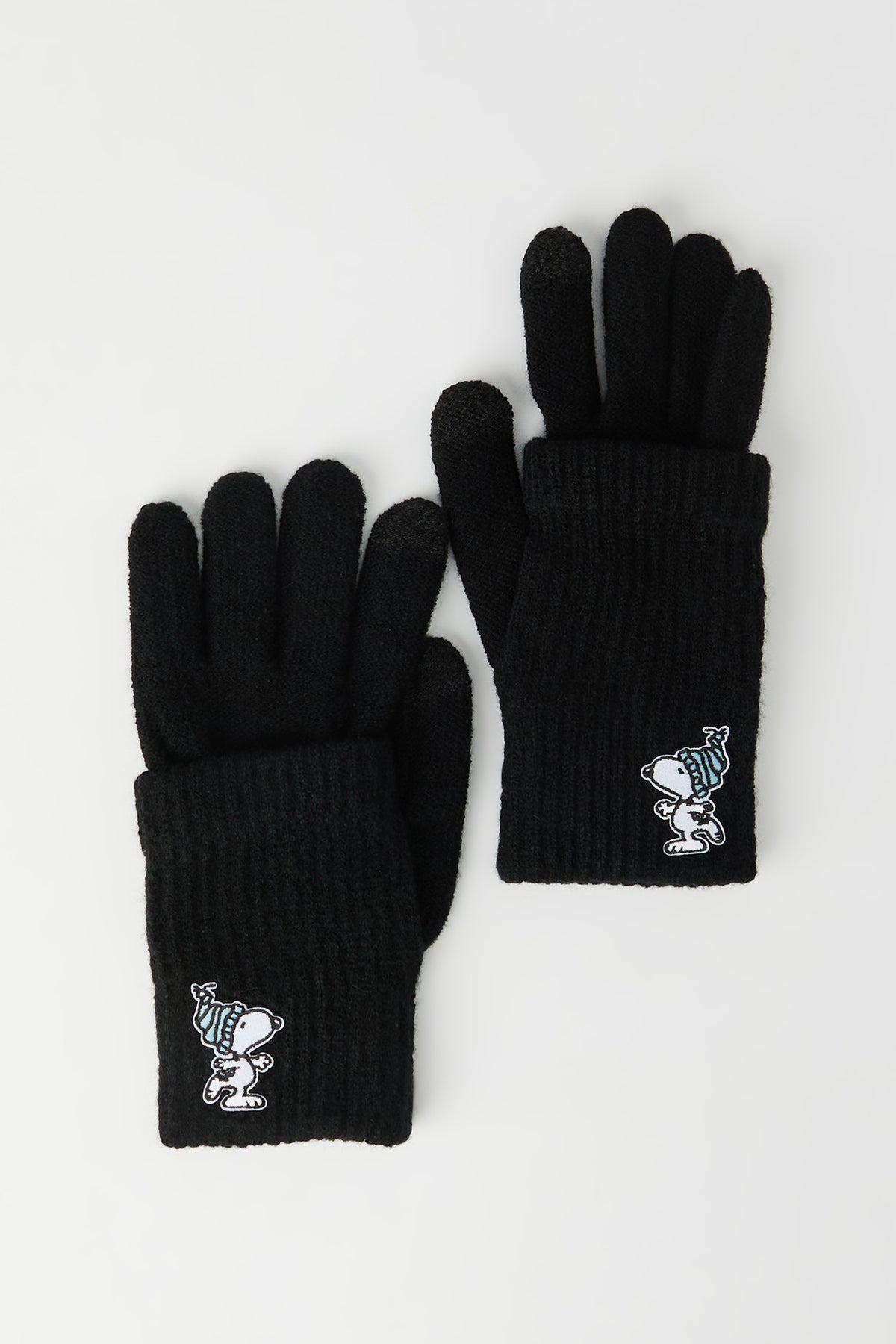 Alt View 3. Peanuts Snoopy Beanie Gloves & Keychain Set - Black