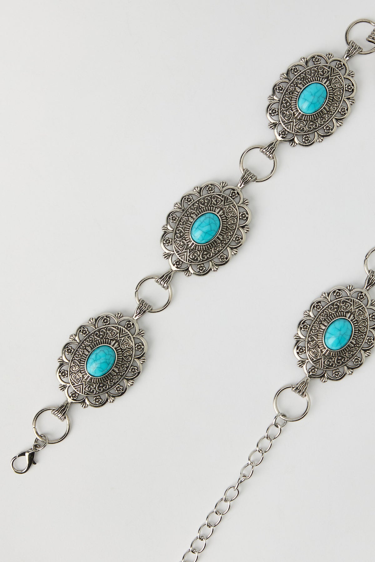 Alt View 2. Medallion Chain Belt - Silver