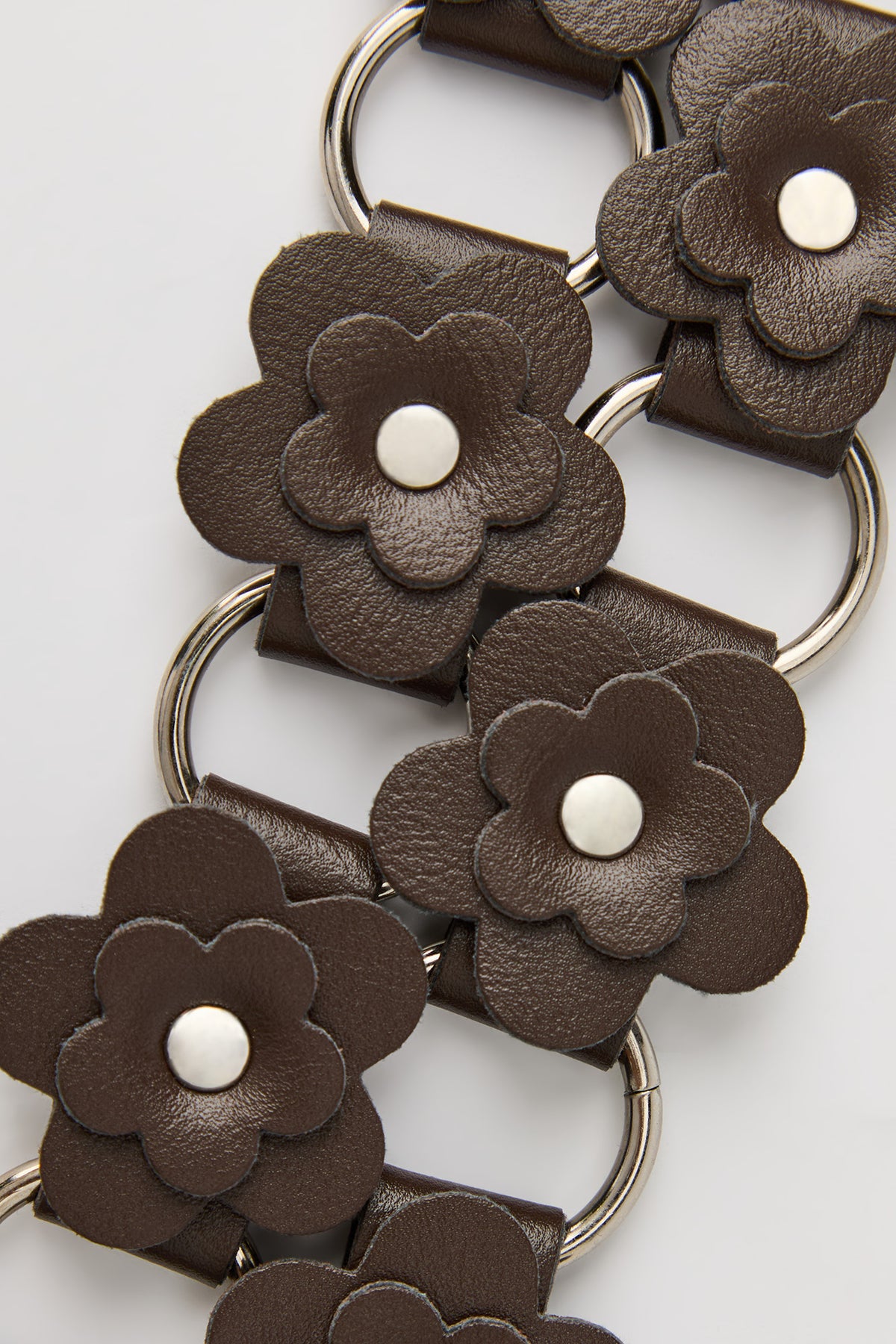 Vue alternative 2. Ceinture fleurie