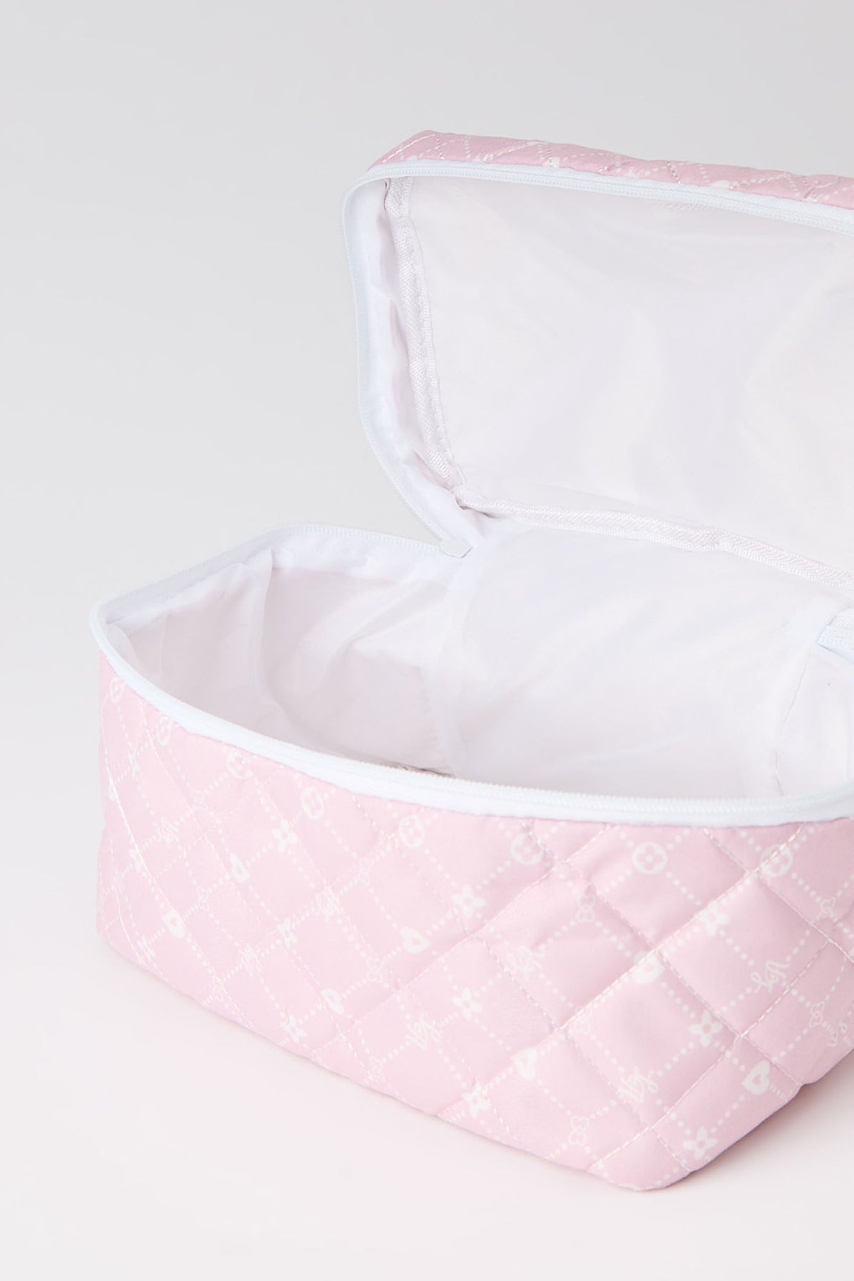 Alt View 3. Quilted Makeup Bag - Pink