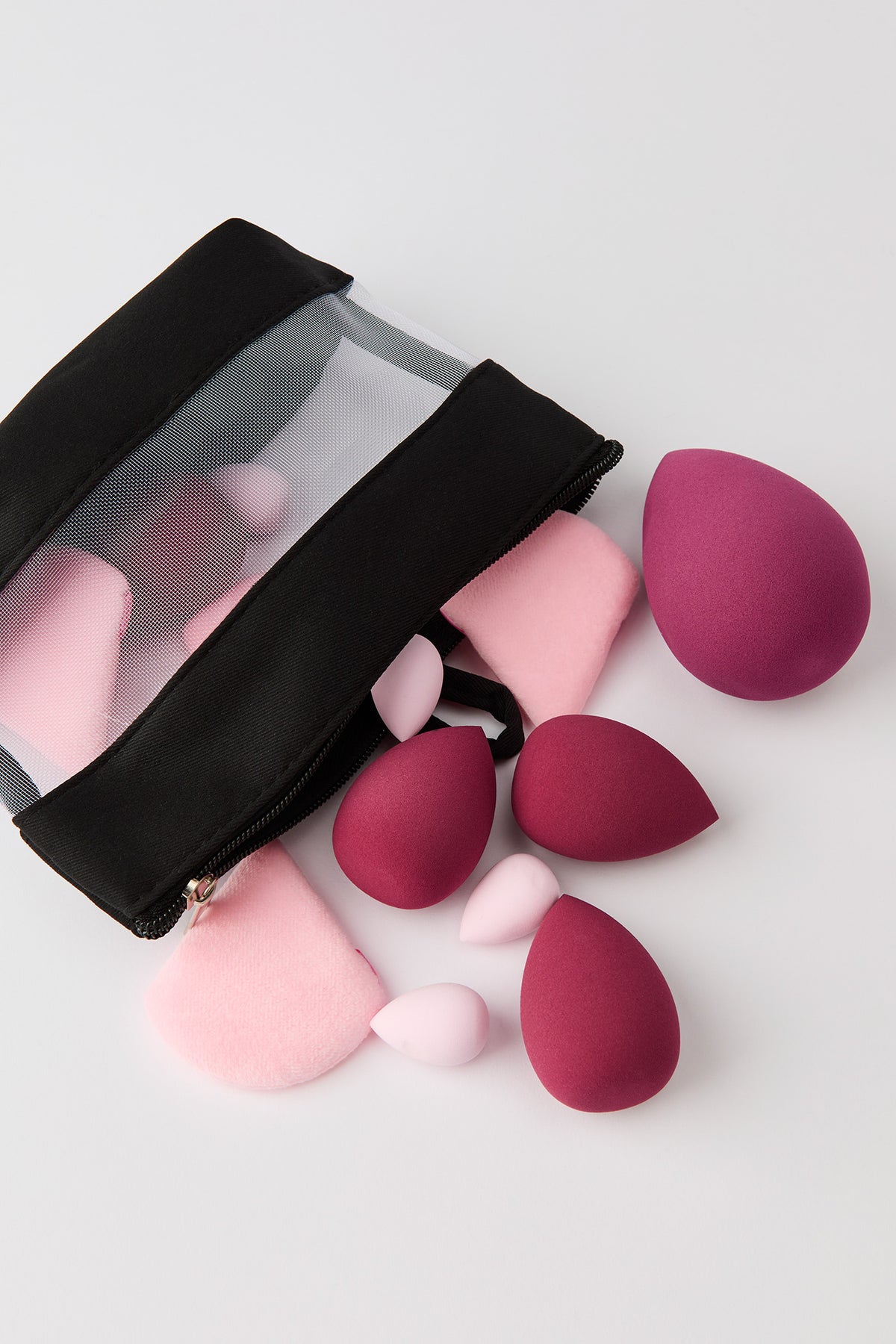 Trousse de maquillage et ensemble d'éponges (Lot de 14)