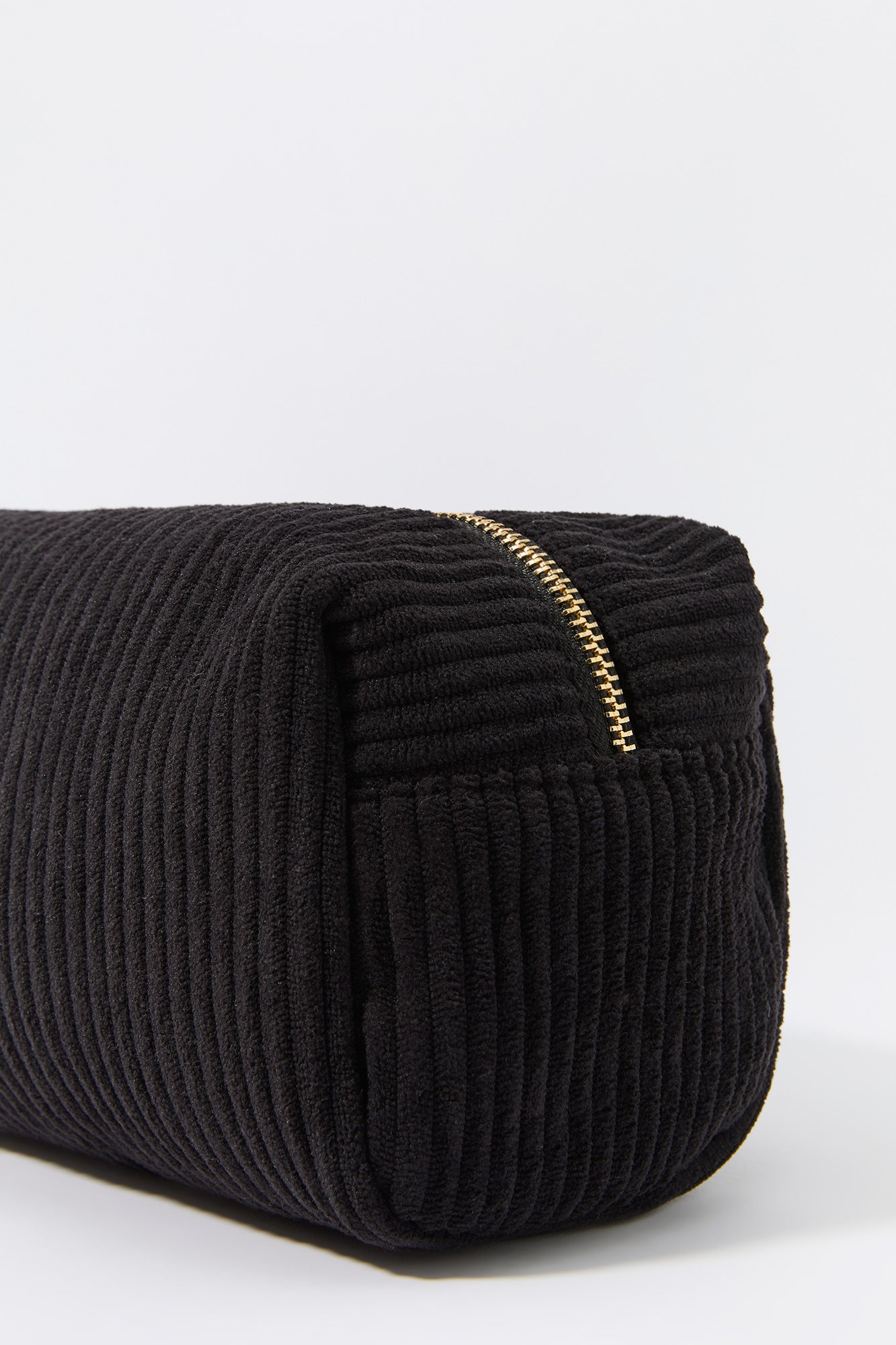 Ribbed Knit Makeup Bag