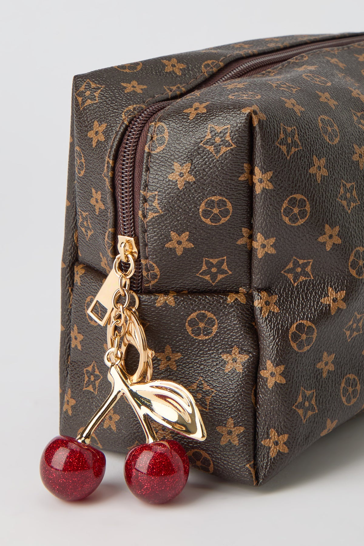 Alt View 2. Makeup Bag - Brown