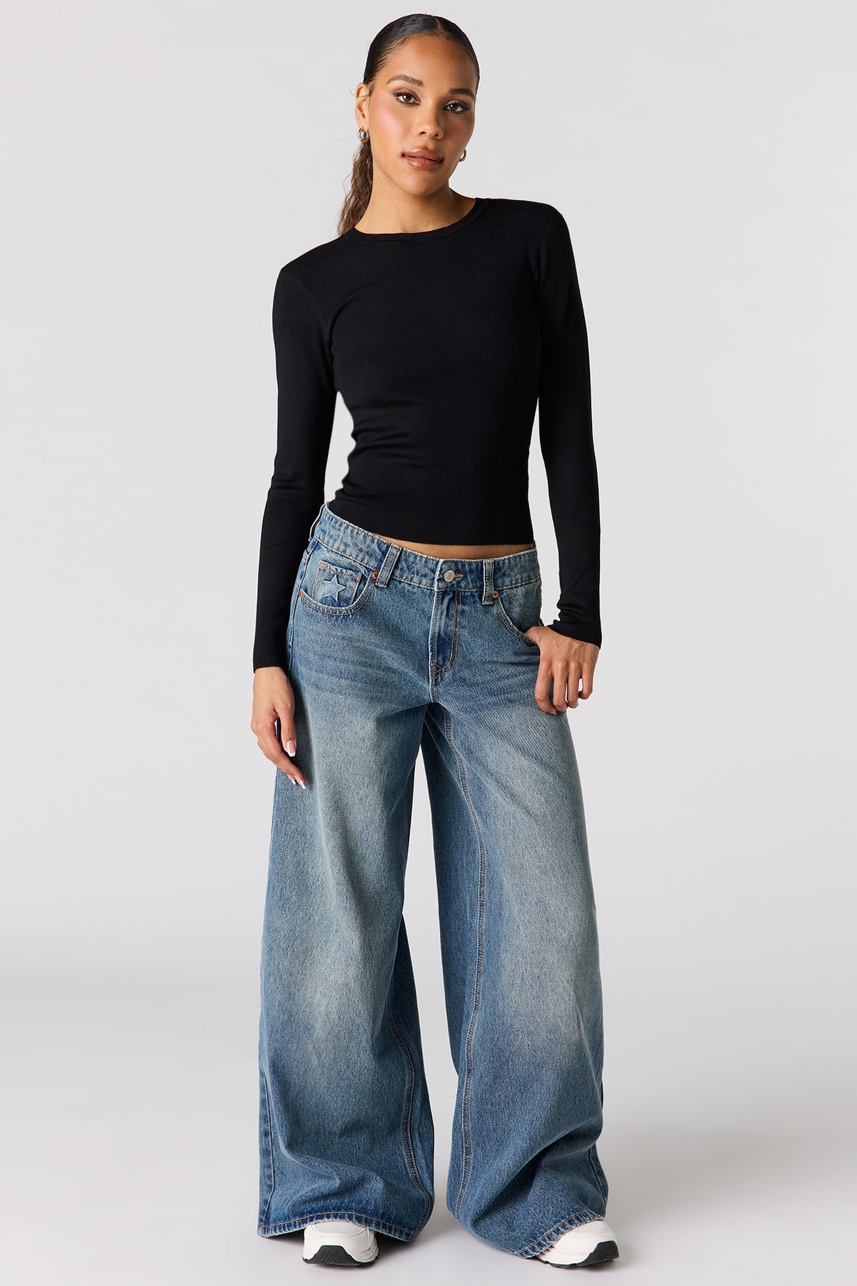 Alt View 3. Ribbed Sweater - Black