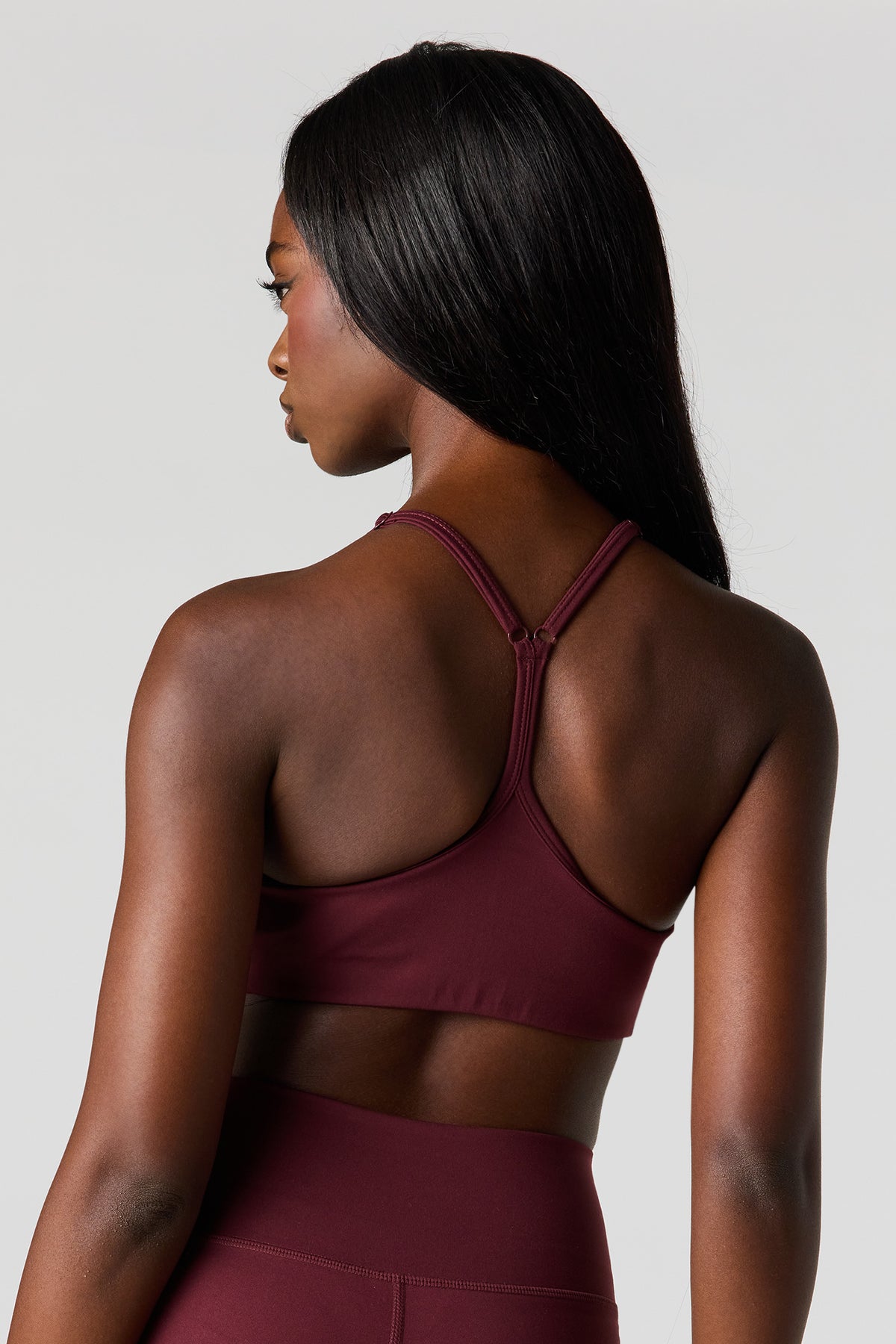 Alt View 2. U/A Sports Bra - Burgundy