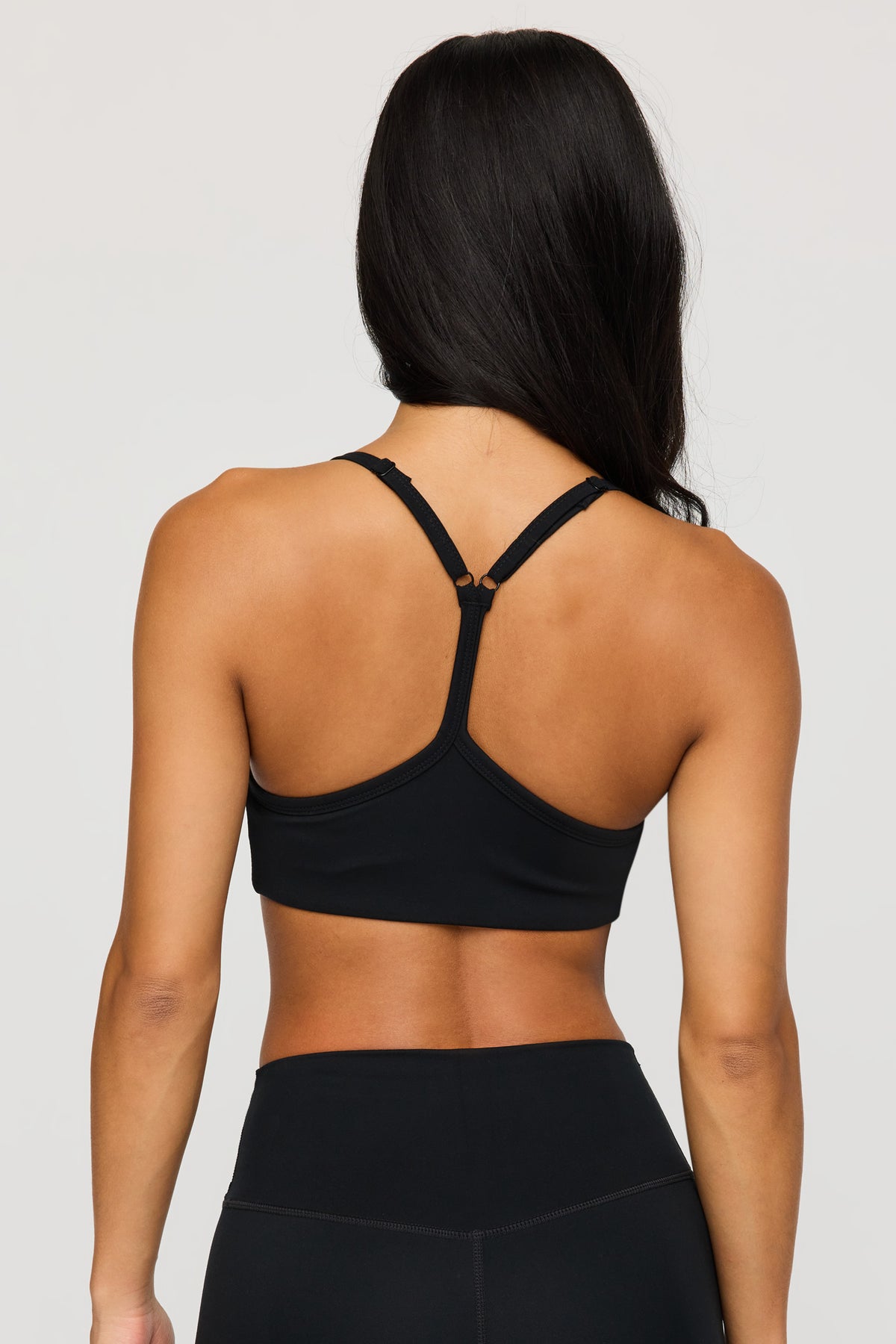 Vue alternative 5. Soutien-gorge de sport Sommer Ray UltraSculpt 