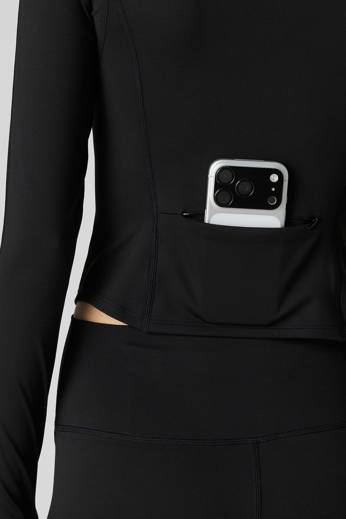 Vue alternative 4. Blouson U/A avec fermeture à glissière