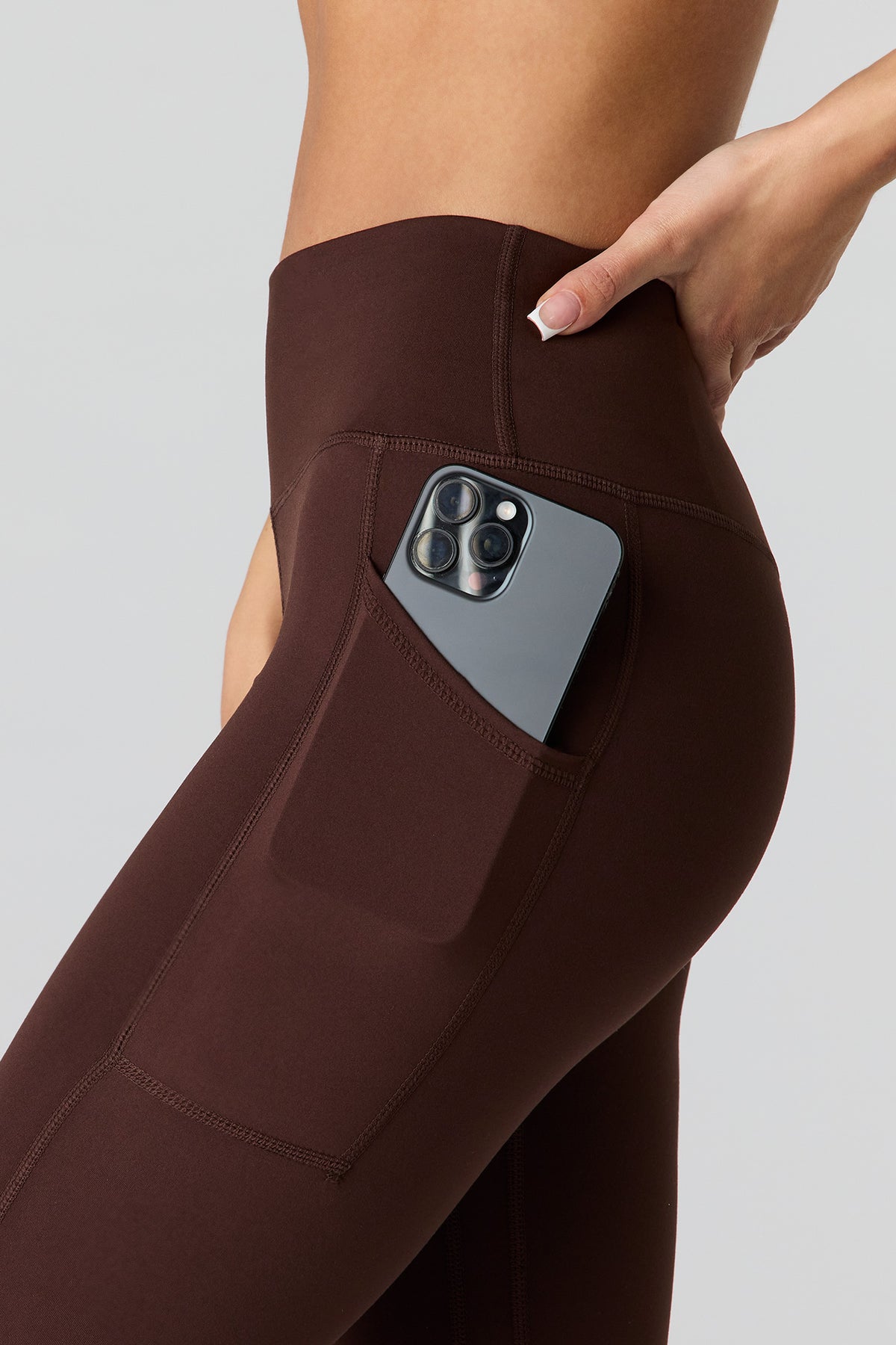 Alt View 4. Active High Density Side Pocket Legging - Brown