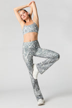 Active Flare Pant