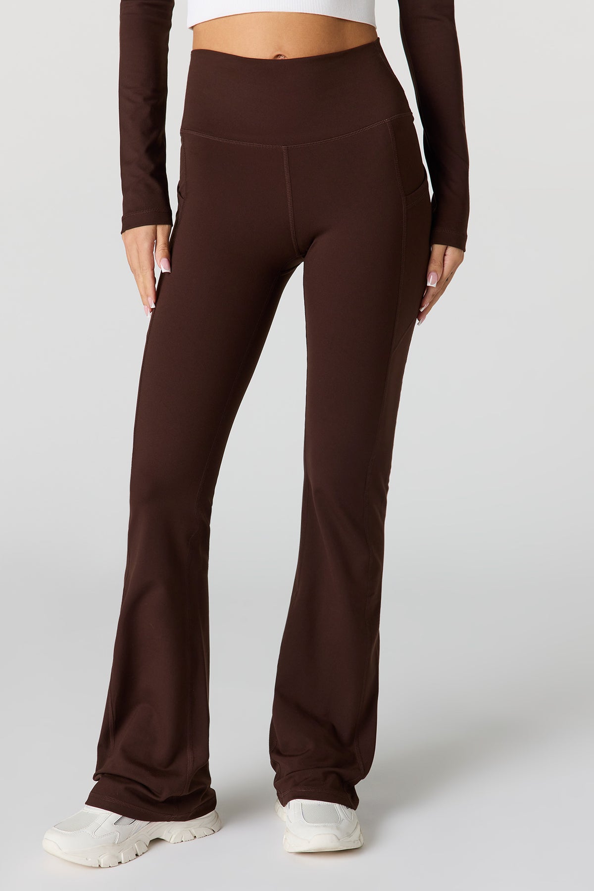 Alt View 2. U/A Side Pocket Flare Legging - Brown