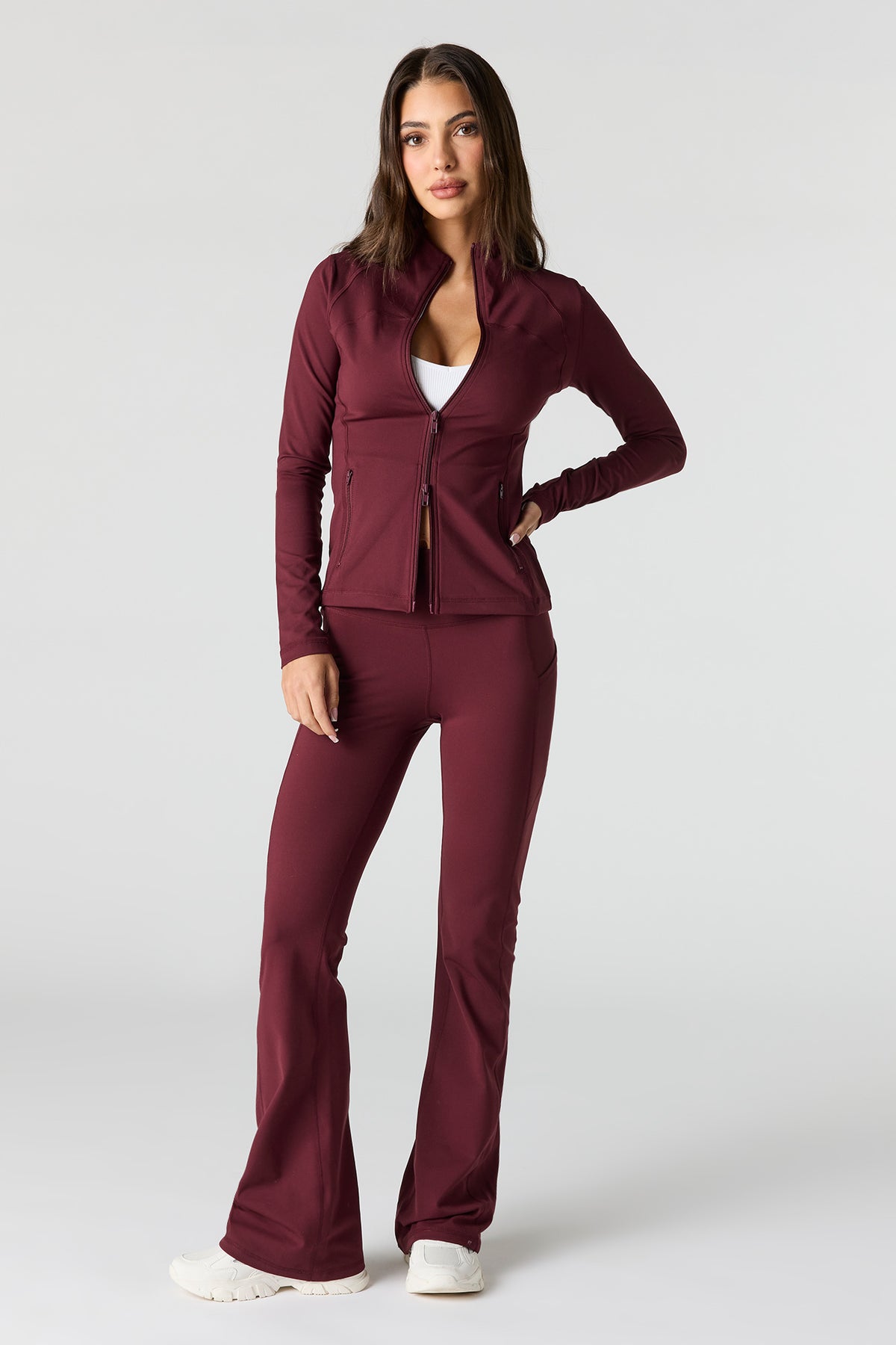 Legging U/A à jambe évasée avec poches latérales