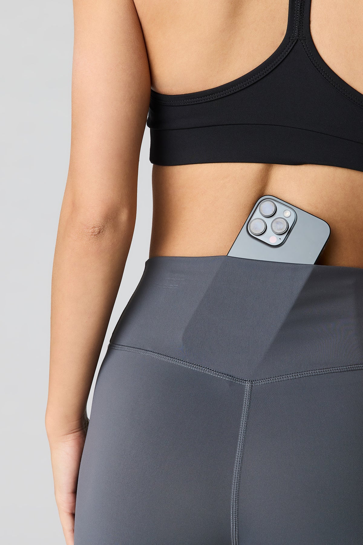 Vue alternative 4. Legging Sommer Ray Active