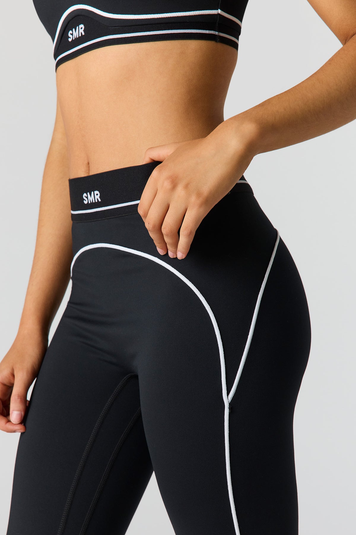 Vue alternative 4. Legging Sommer Ray UltraSculpt à jambe évasée