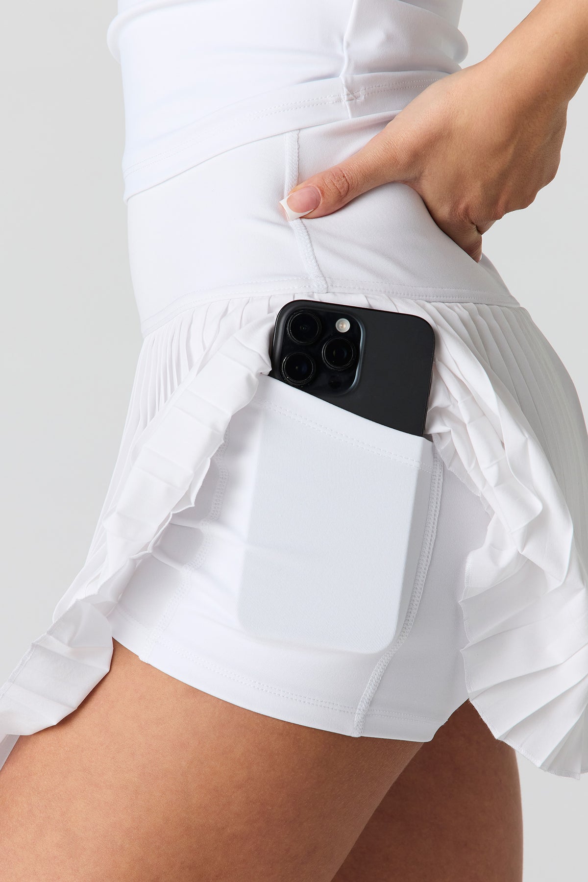 Alt View 4. Sommer Ray Active High Density Pleated Skort - White
