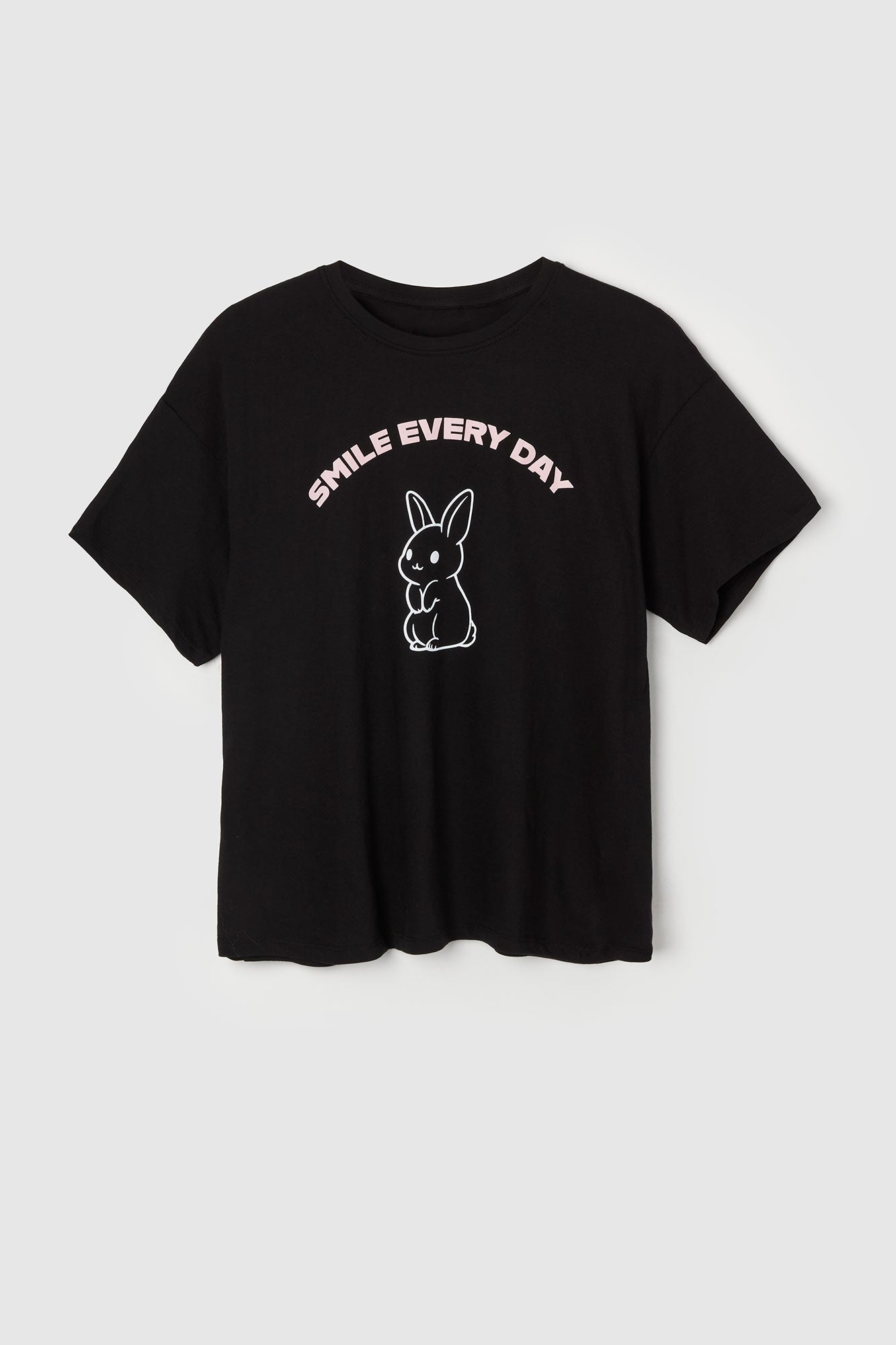 Smile Every Day Graphic Boyfriend T-Shirt