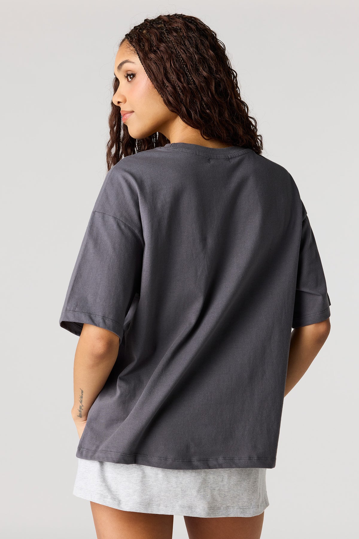 Alt View 2. Rhinestone Graphic Boyfriend T-Shirt - Charcoal