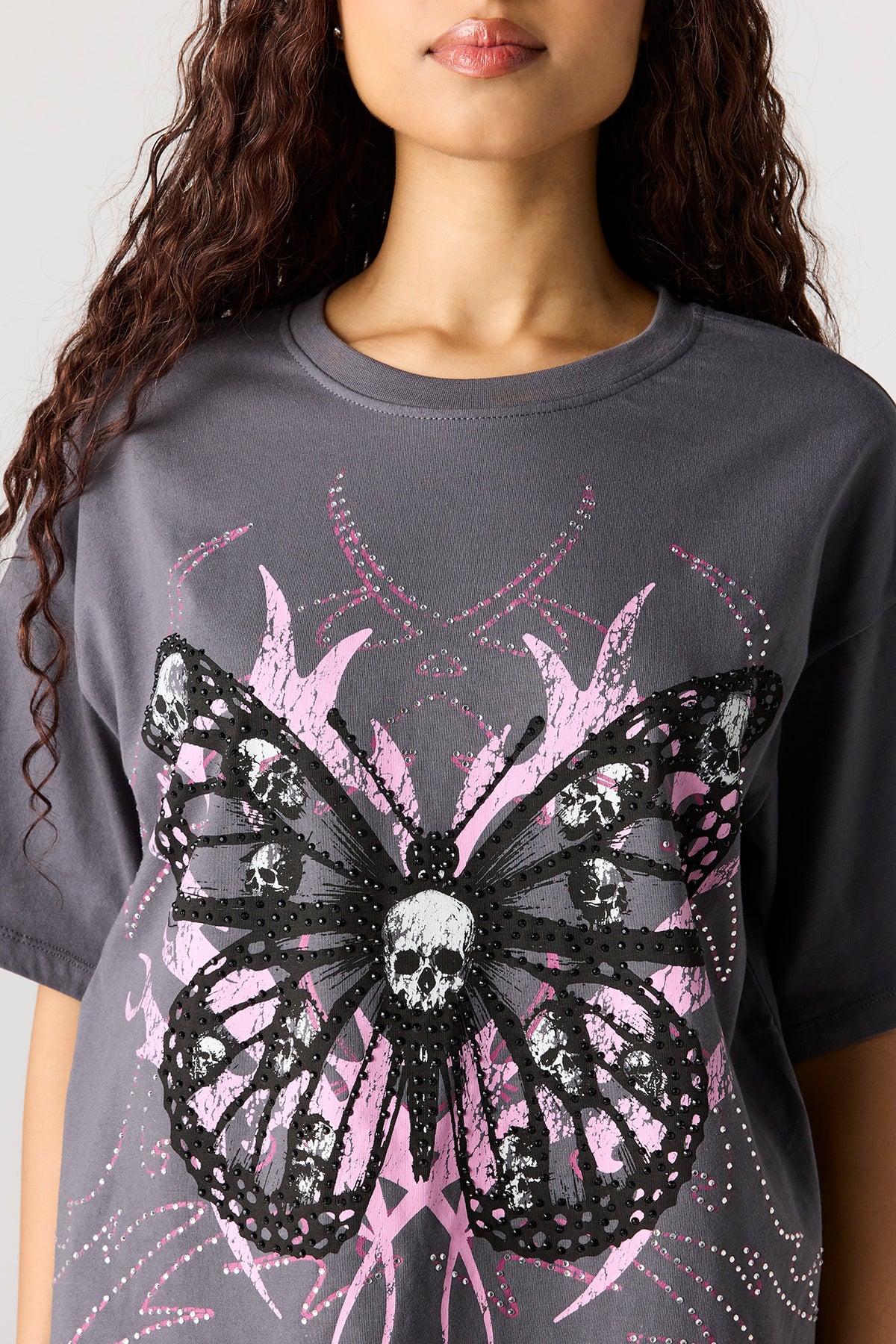 Alt View 4. Rhinestone Graphic Boyfriend T-Shirt - Charcoal