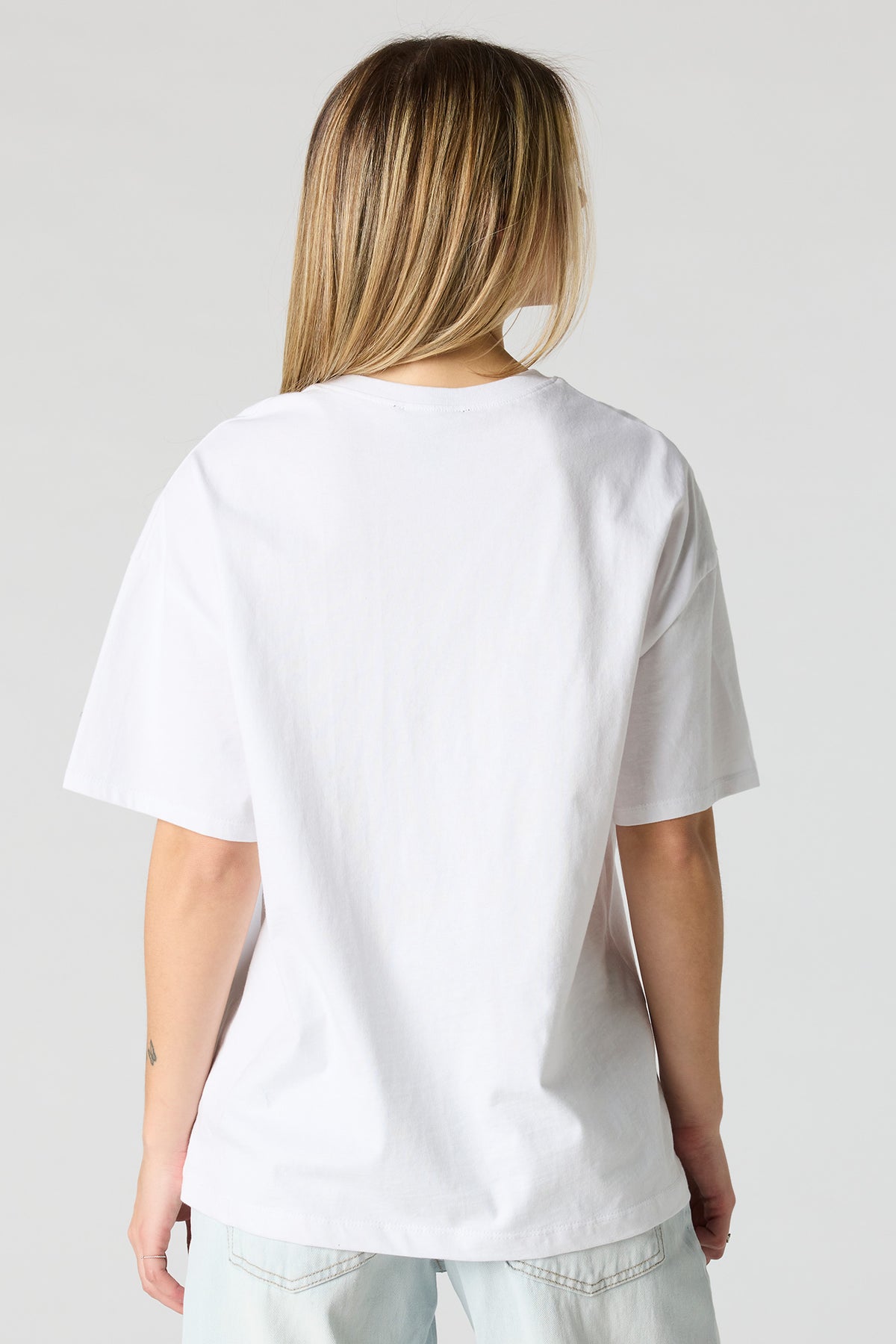 Vue alternative 2. T-shirt de coupe garçonne imprimé
